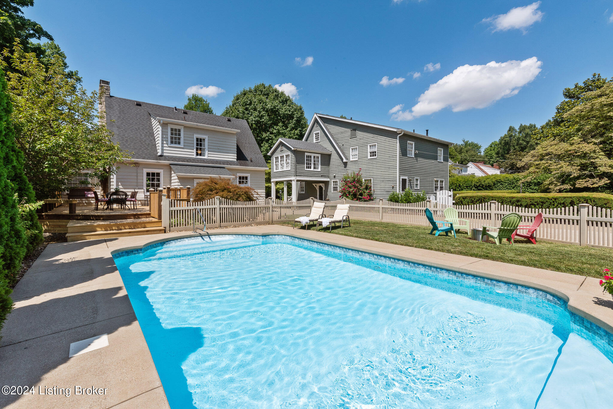 3311 Thrush Rd