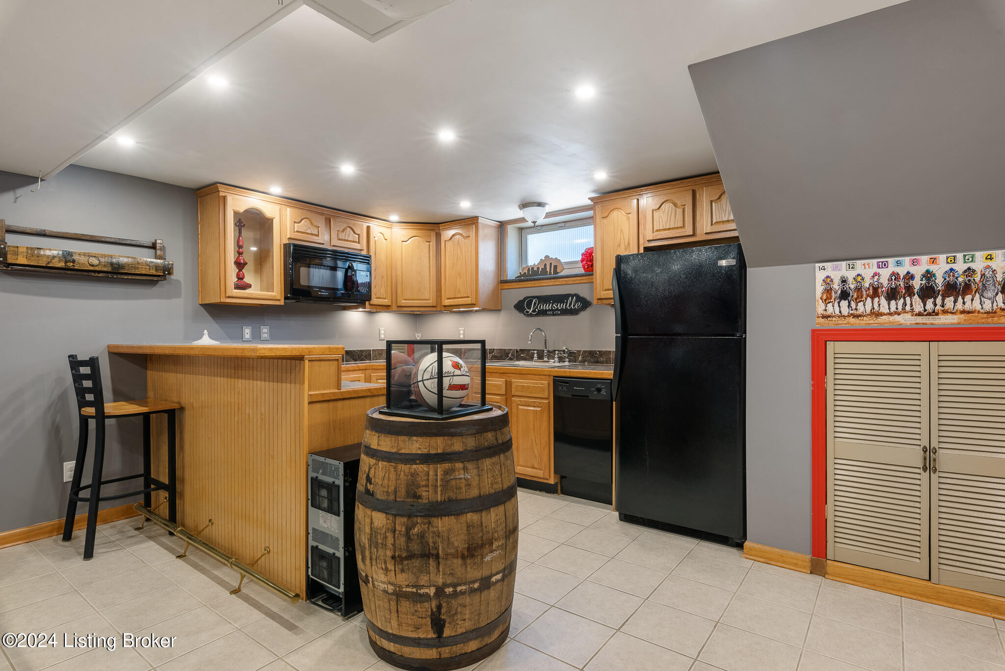3311 Thrush Rd