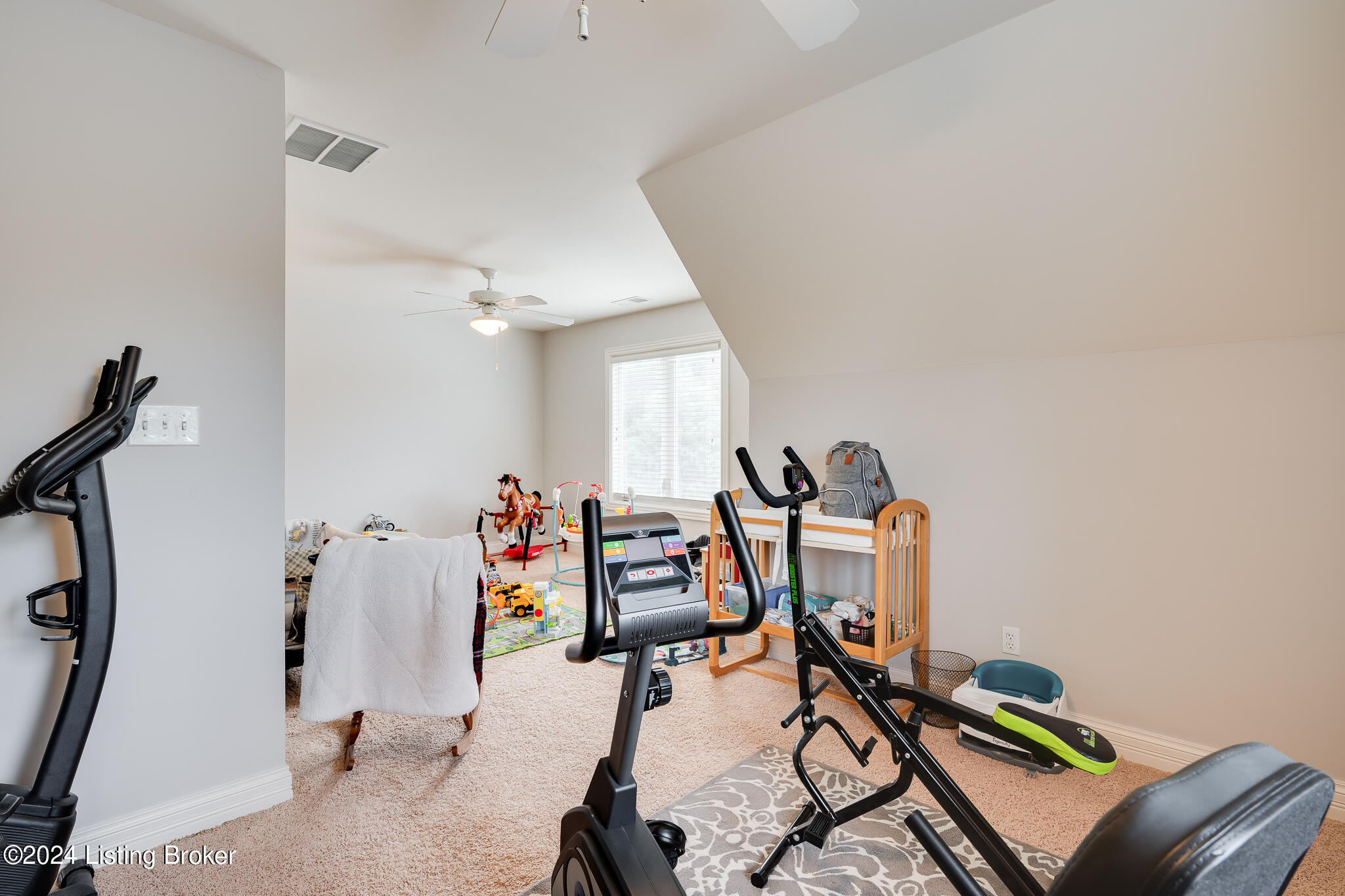 9509 Hayden Creek Ct