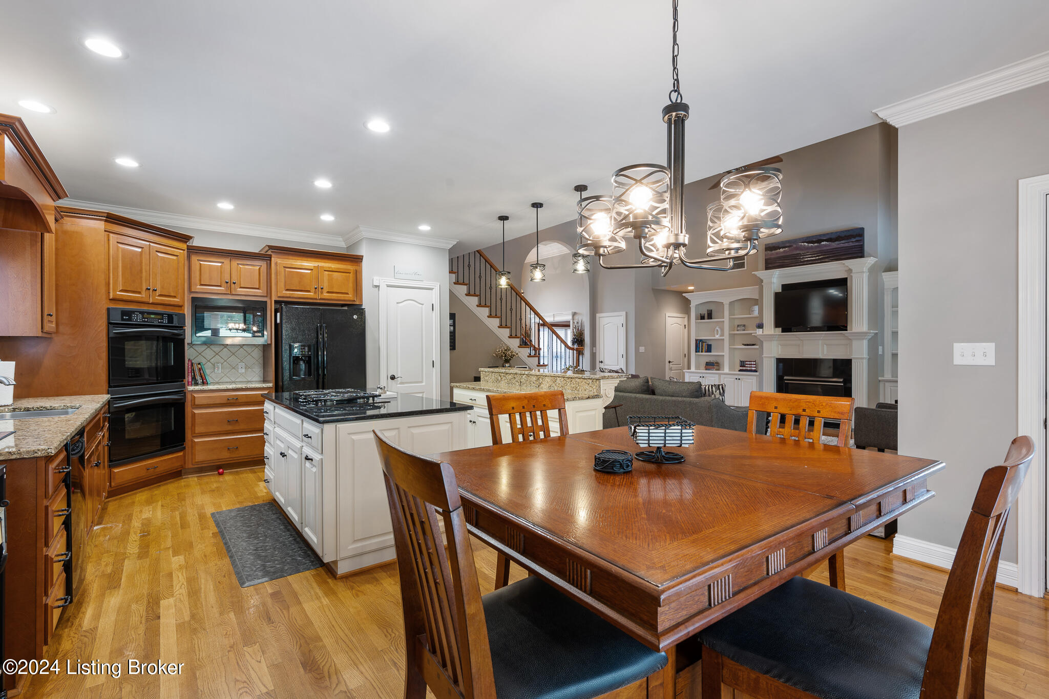 9509 Hayden Creek Ct