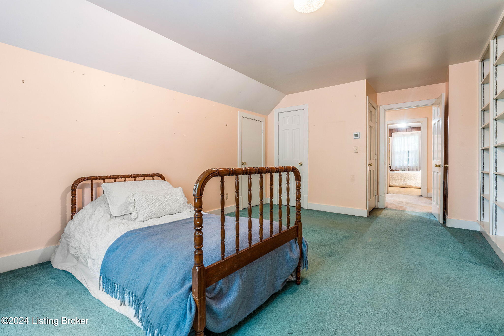1908 Tyler Ln