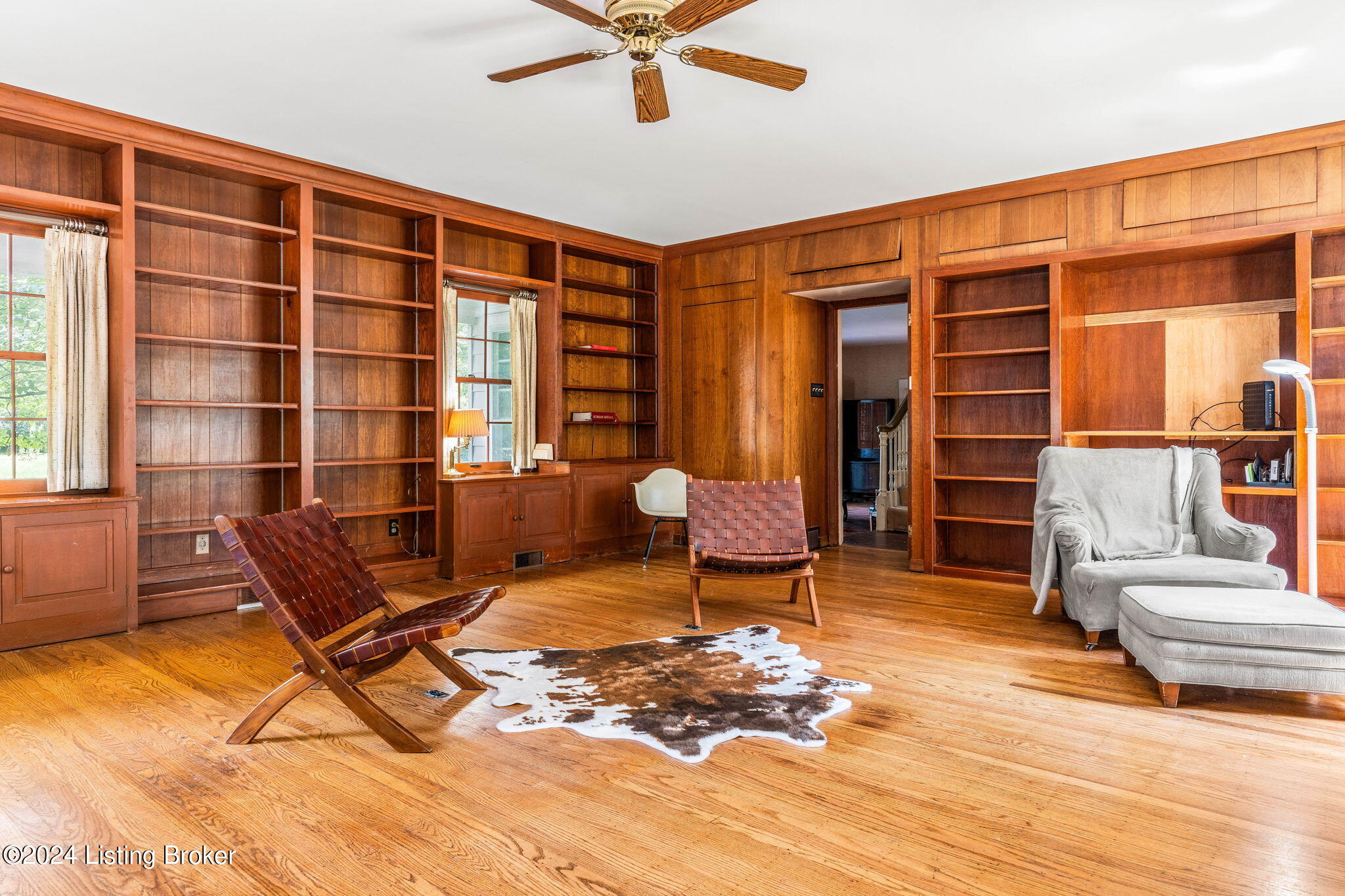 1908 Tyler Ln