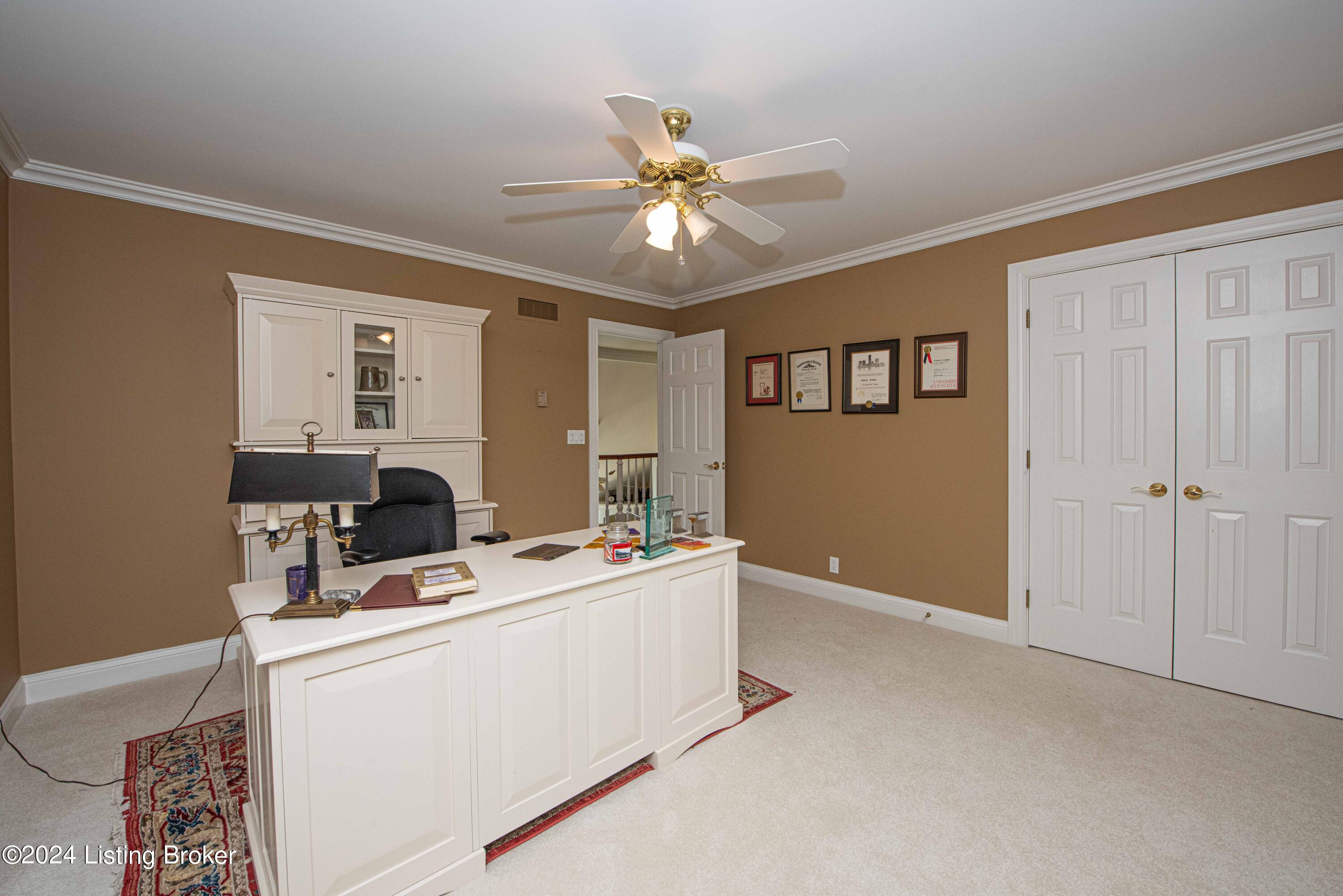 933 Woodland Heights Dr