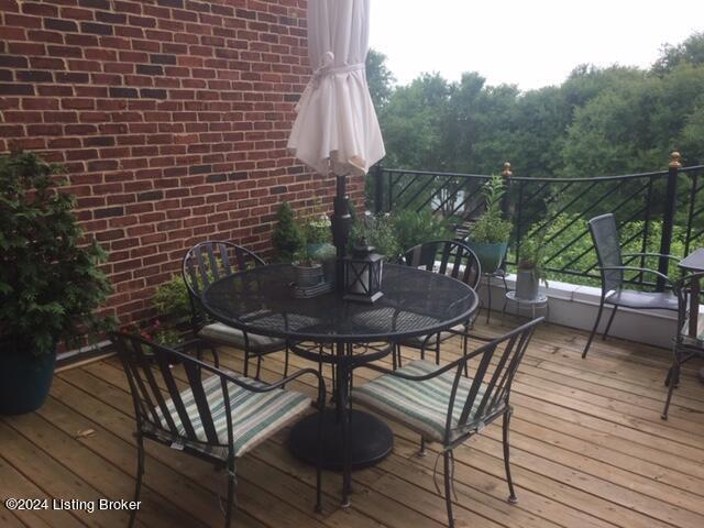 10619 Meeting St, 312