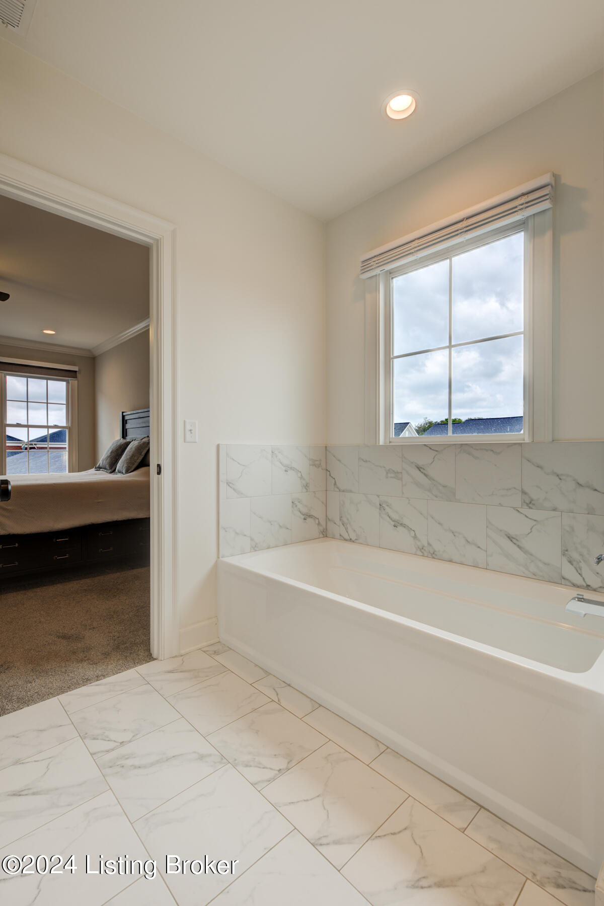 6314 St Bernadette Ave, 201