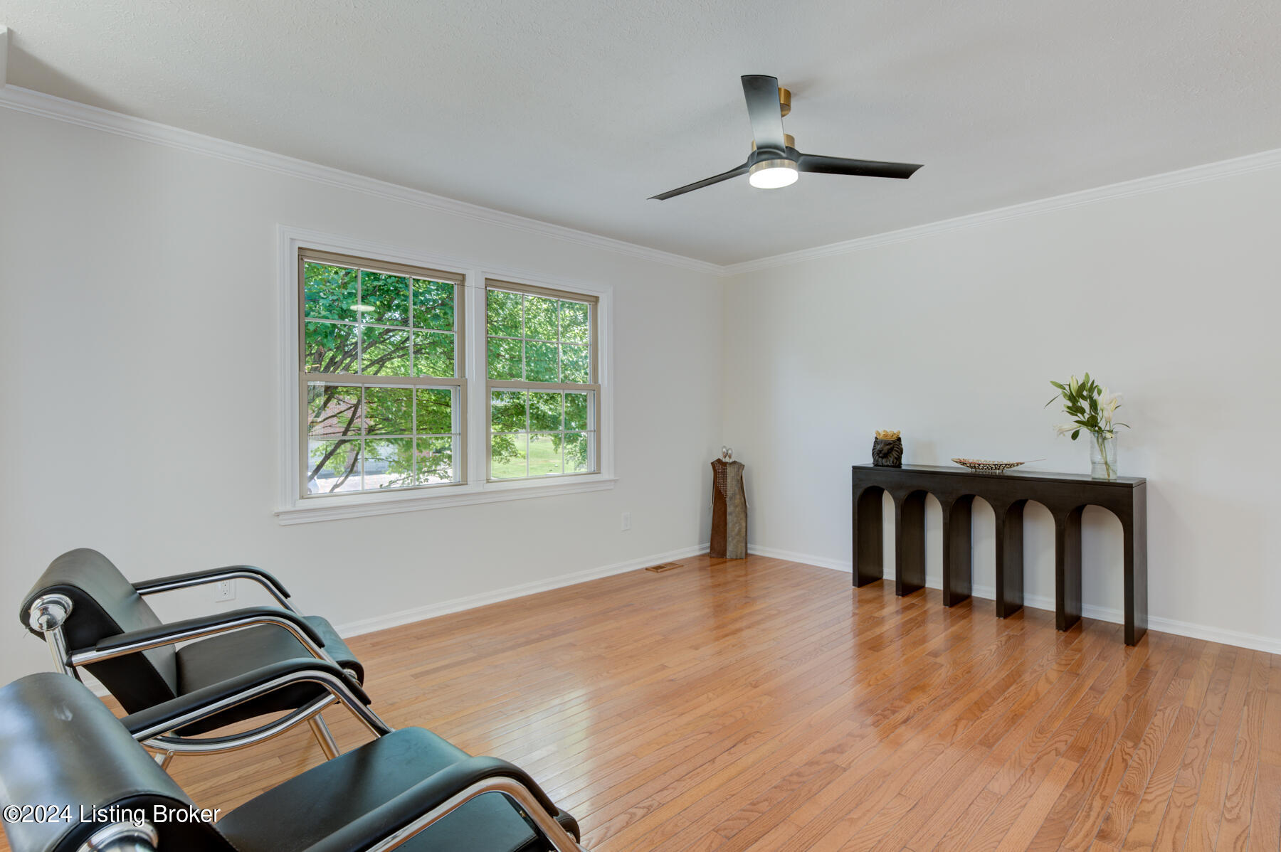 7411 Crawfordshire Ln