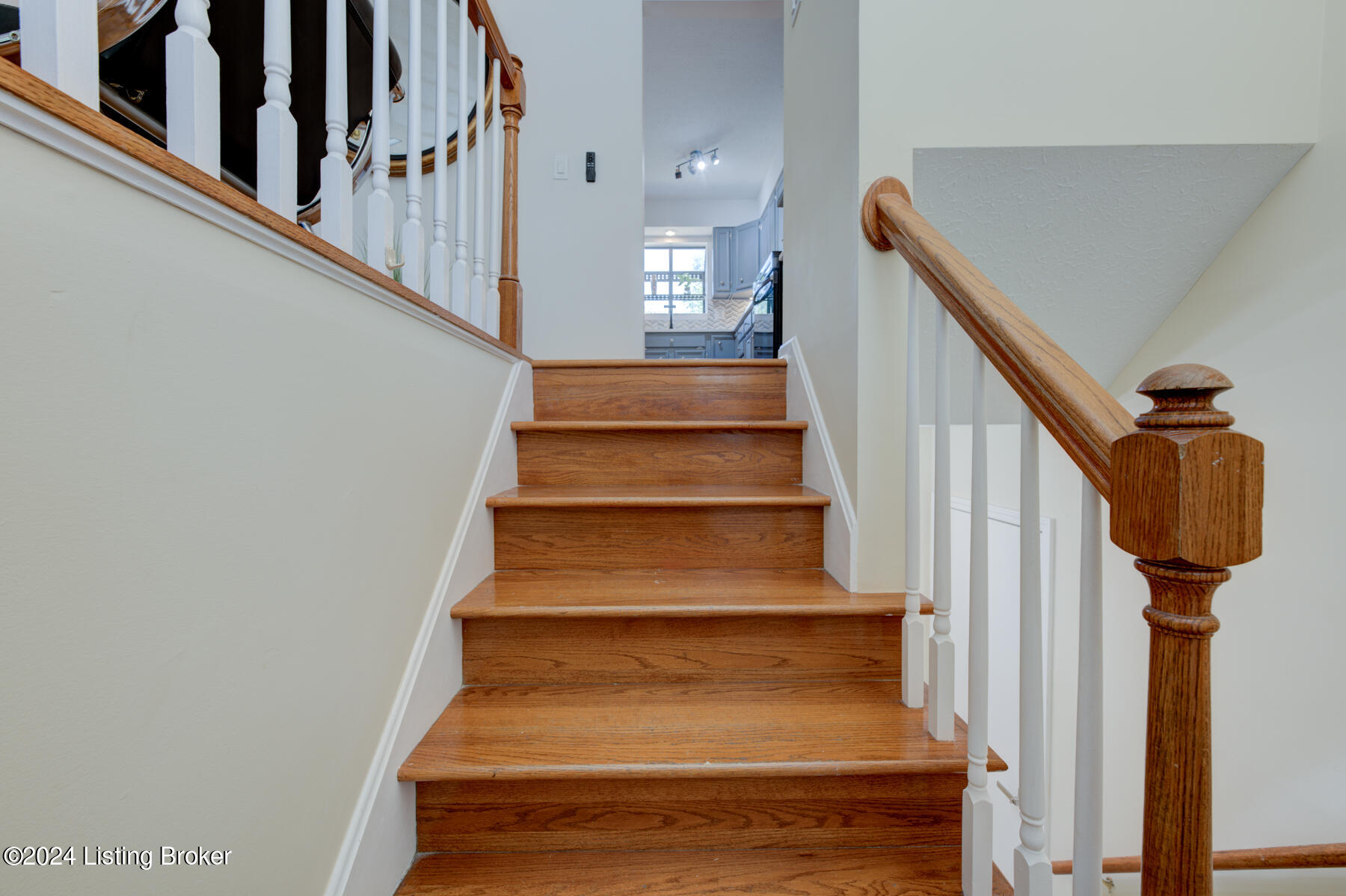 7411 Crawfordshire Ln