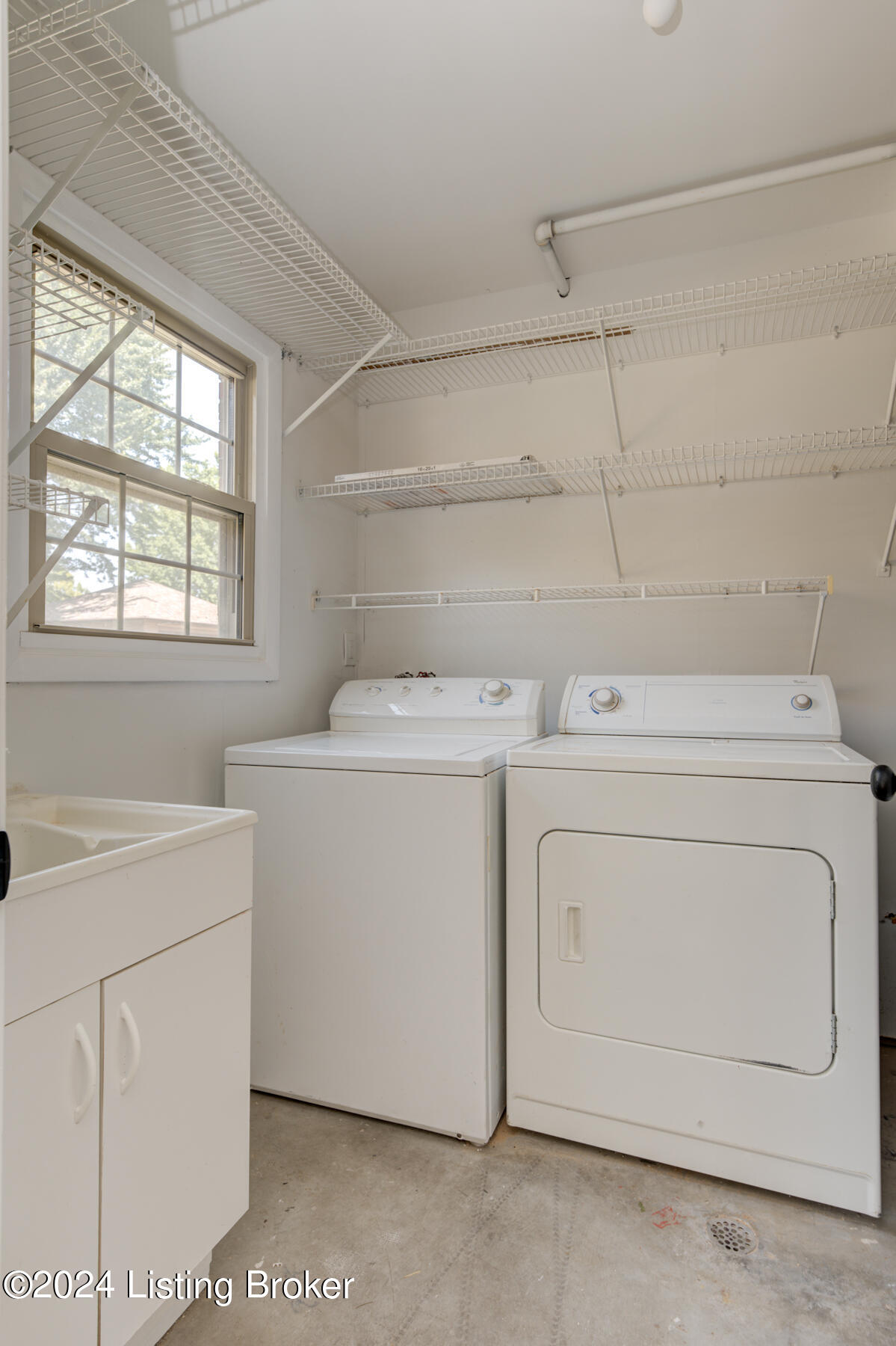 7411 Crawfordshire Ln