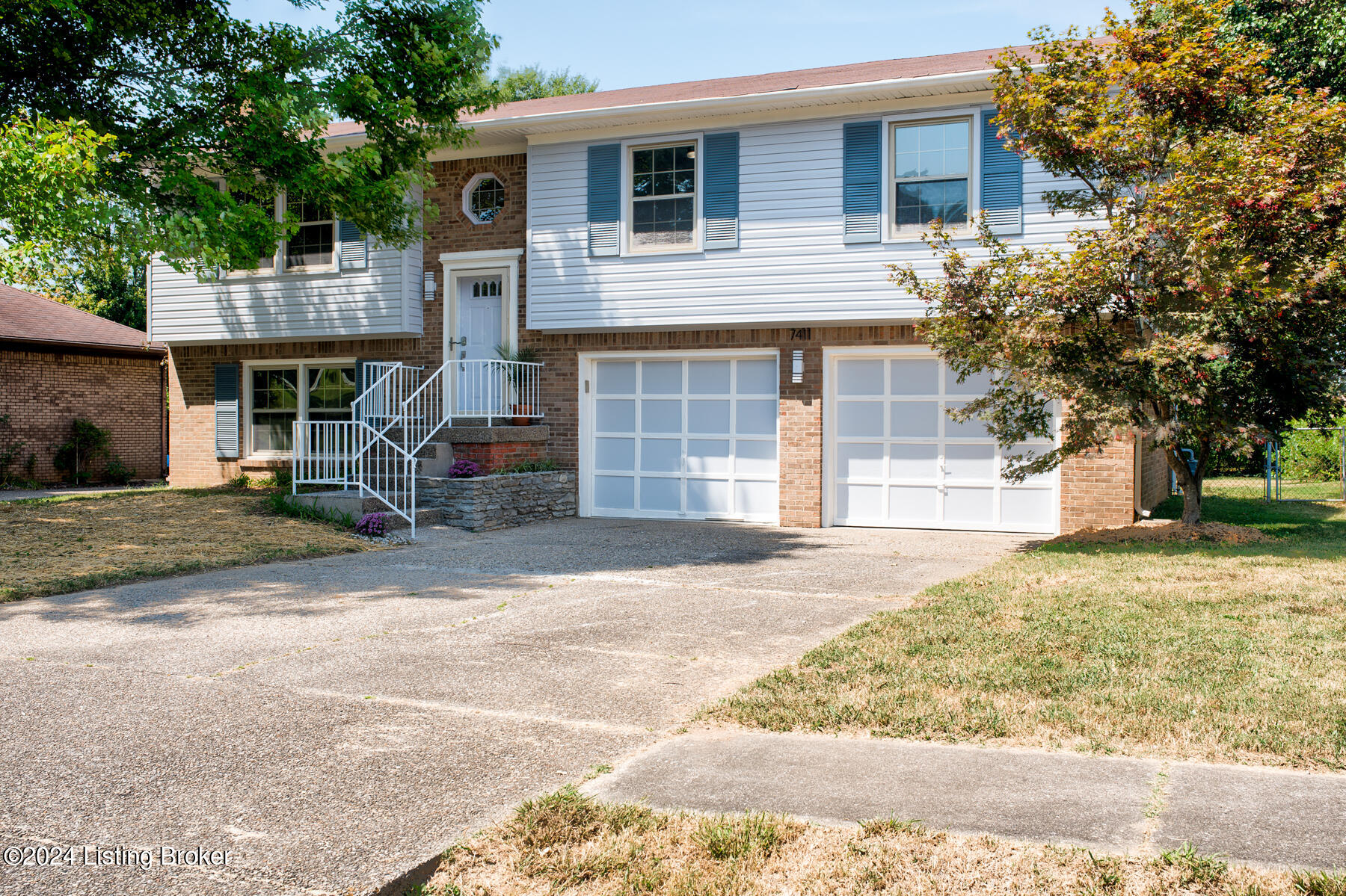 7411 Crawfordshire Ln