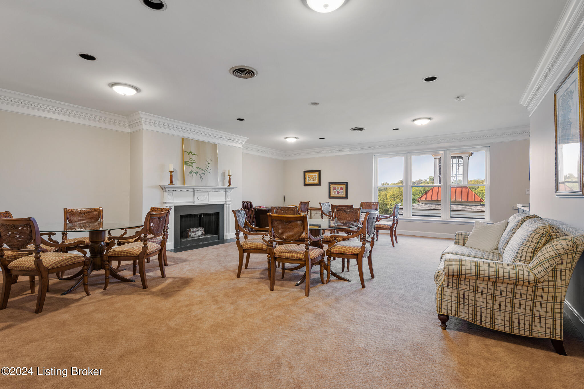 5701 Coach Gate Wynde, 36