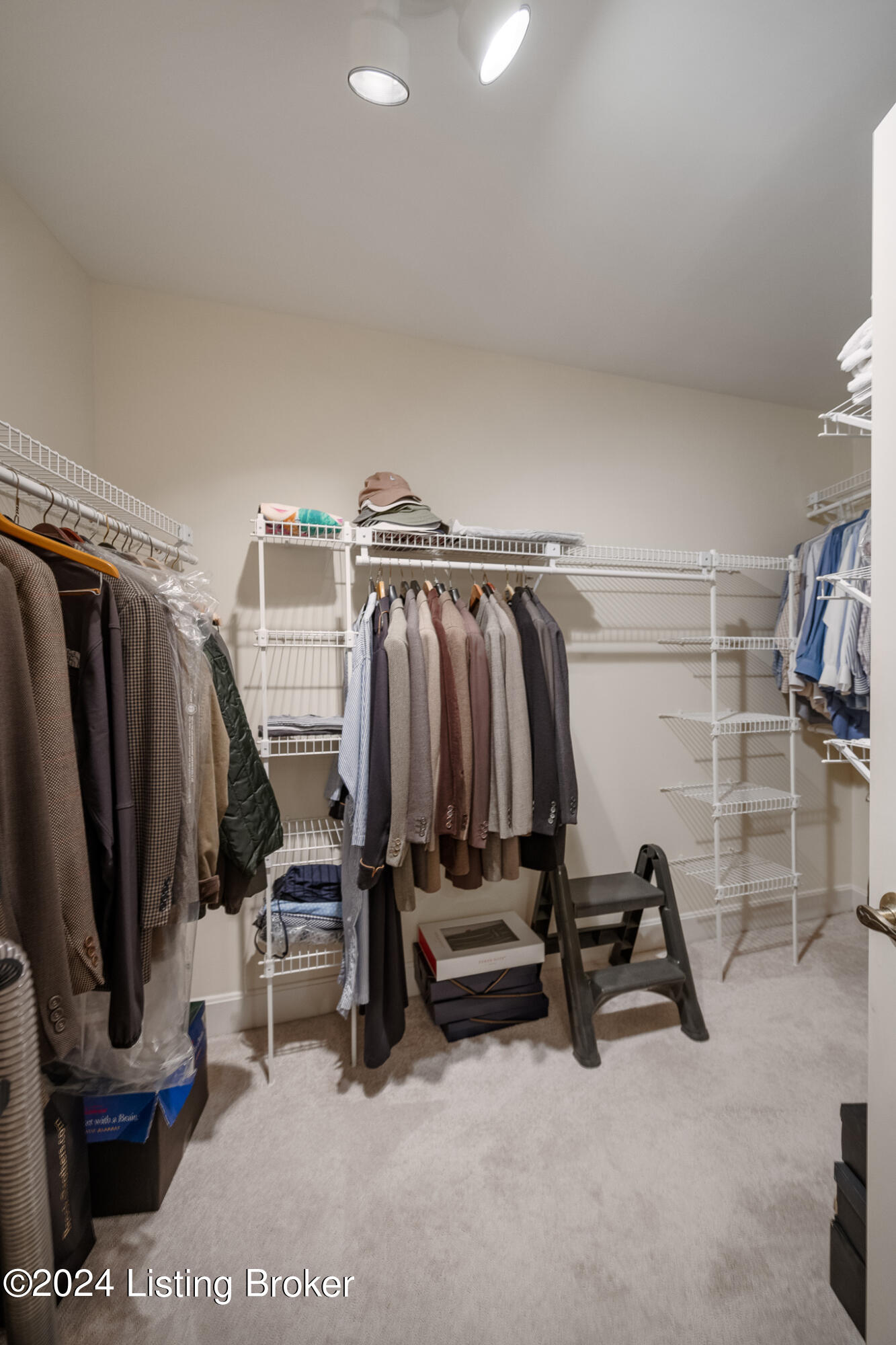 5701 Coach Gate Wynde, 36
