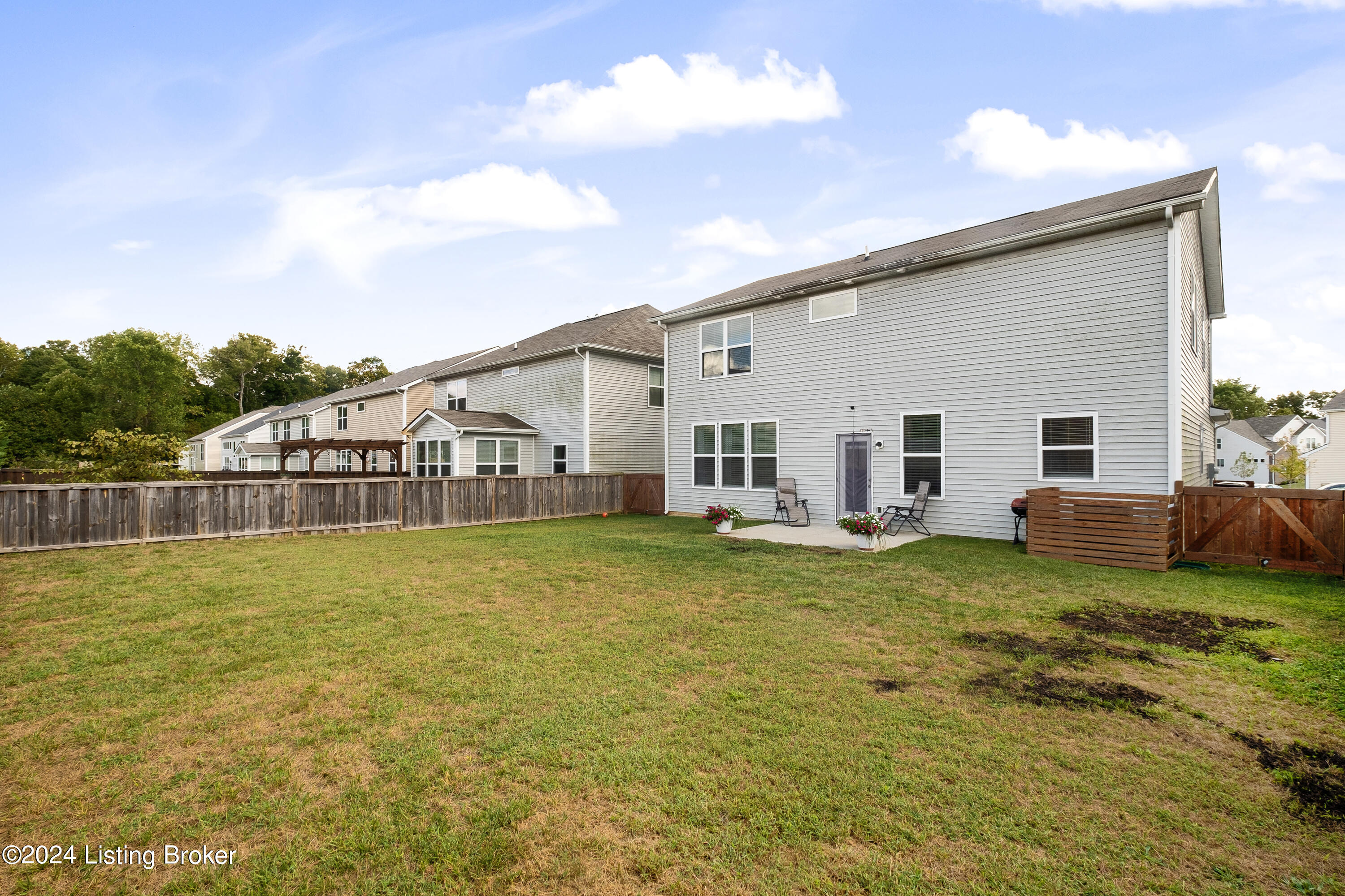 8605 Long Bow Ln