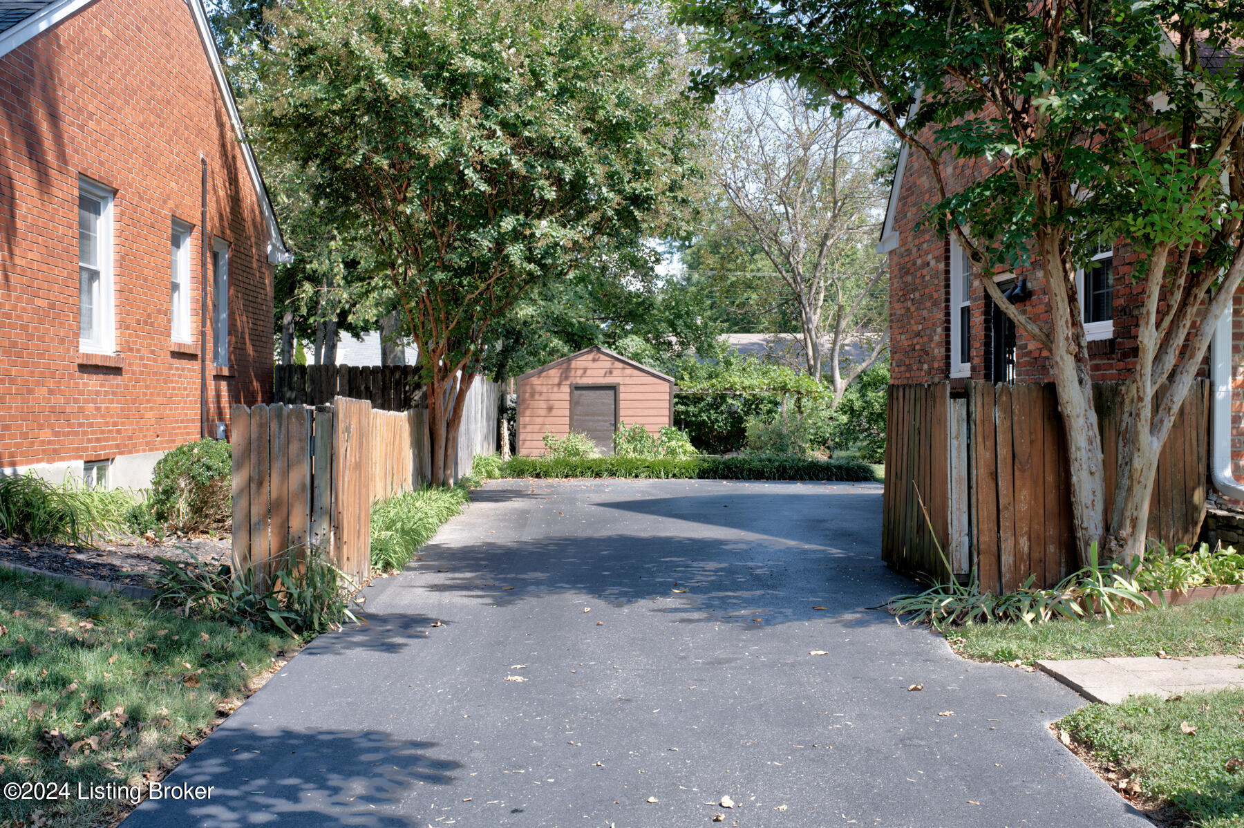 803 Ahland Rd