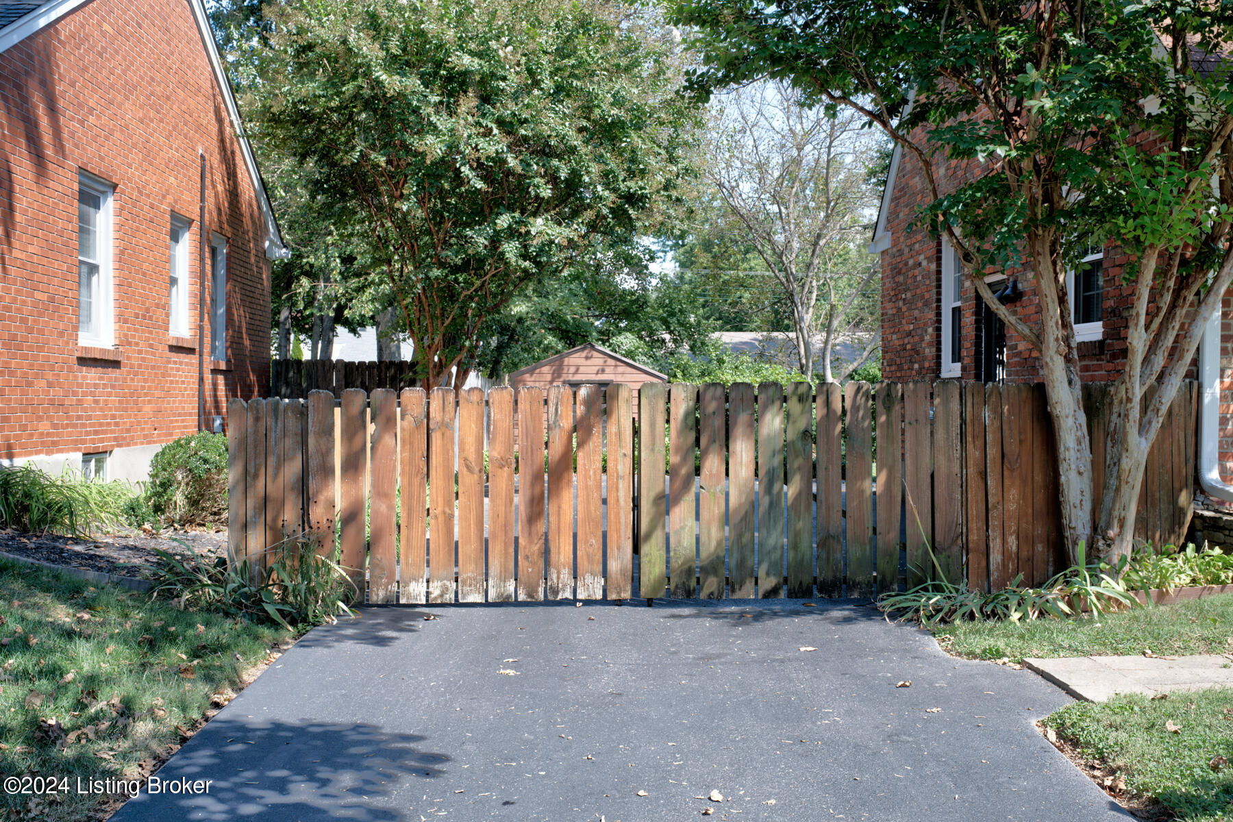 803 Ahland Rd