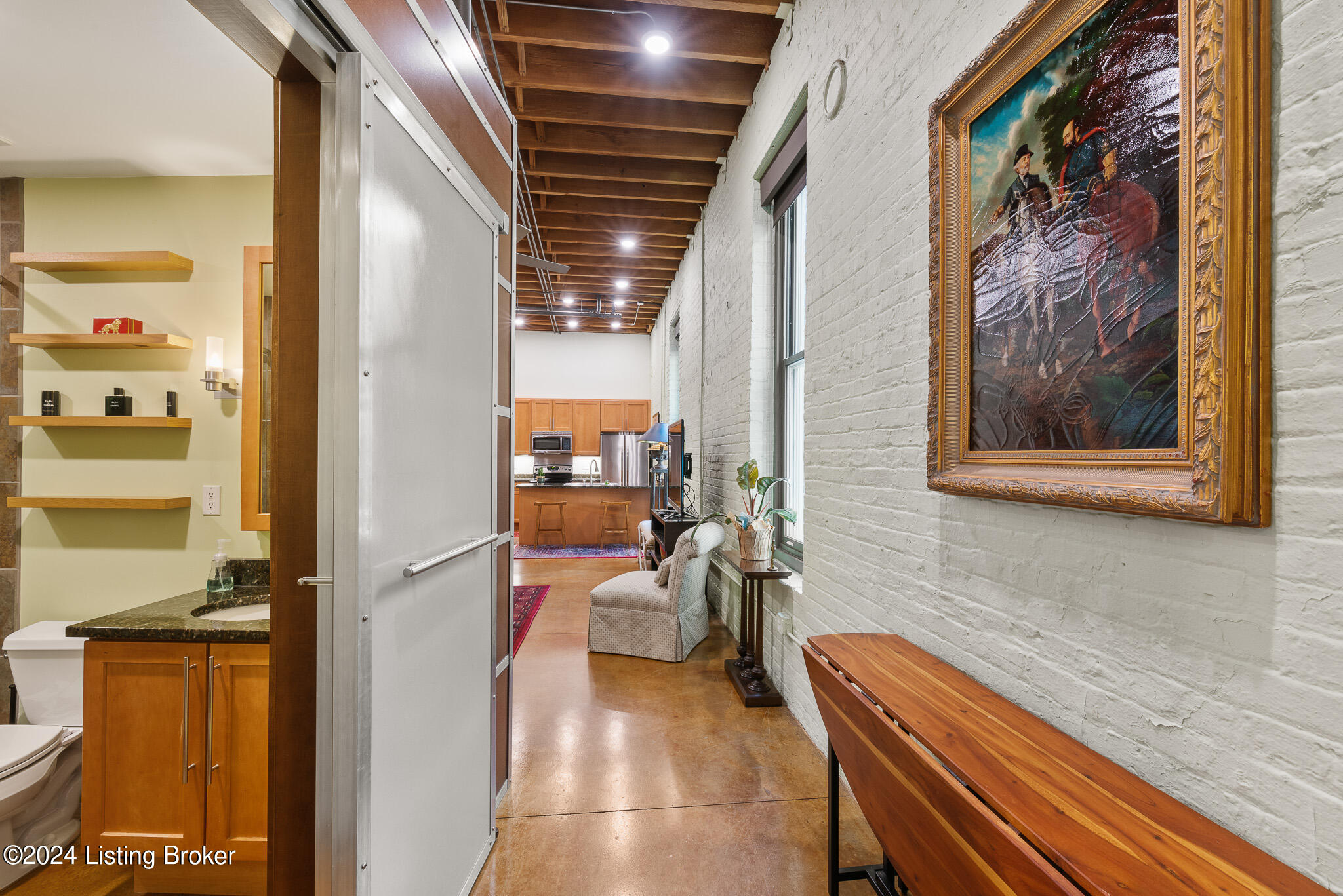 309 E Market St, 210