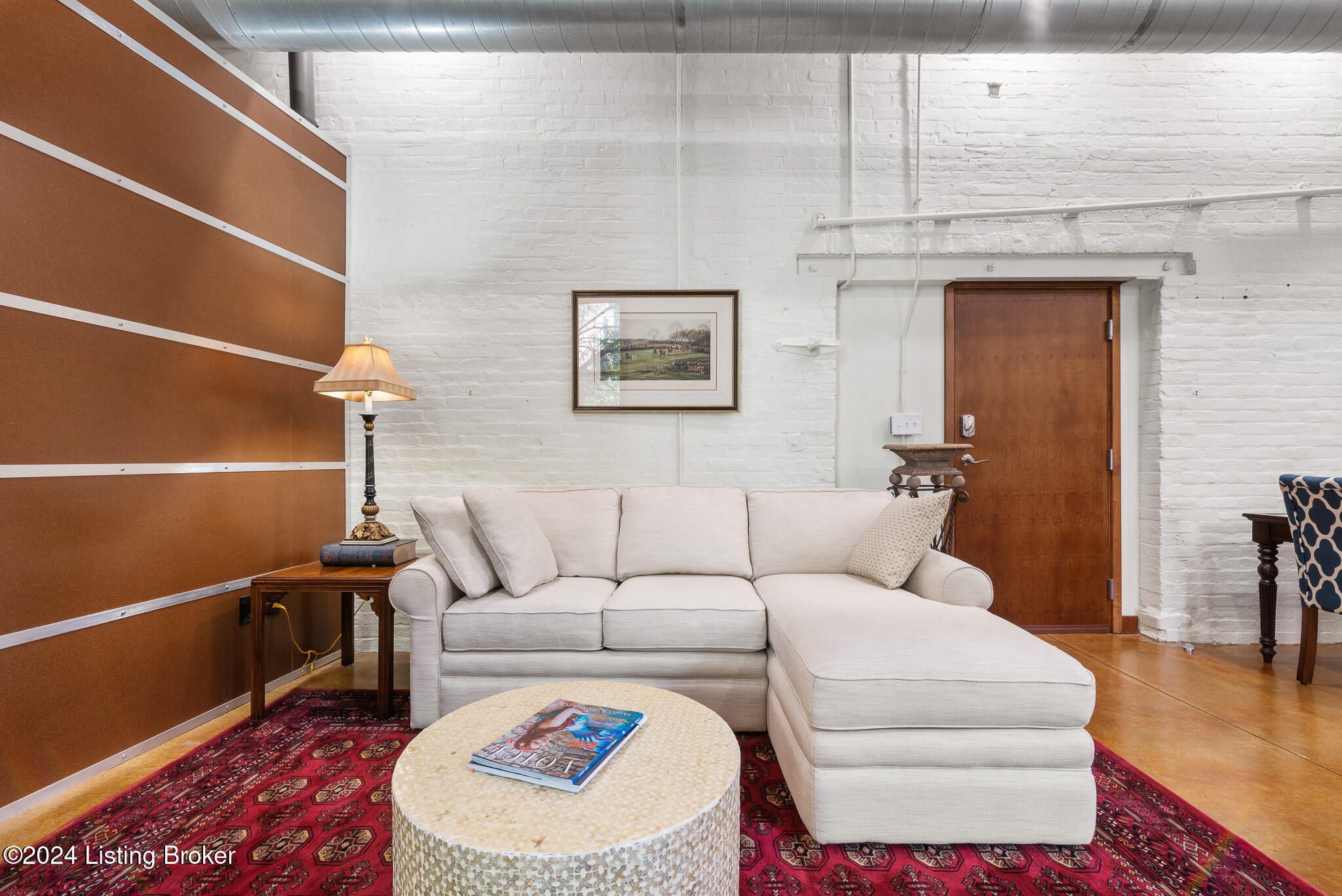 309 E Market St, 210