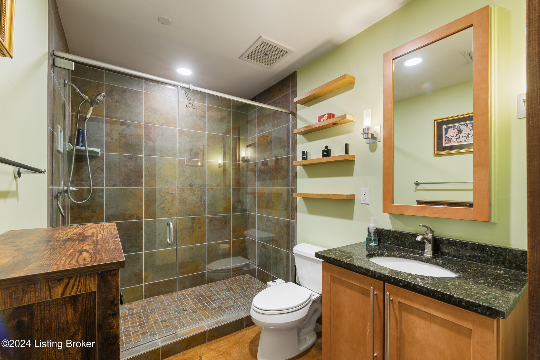 309 E Market St, 210