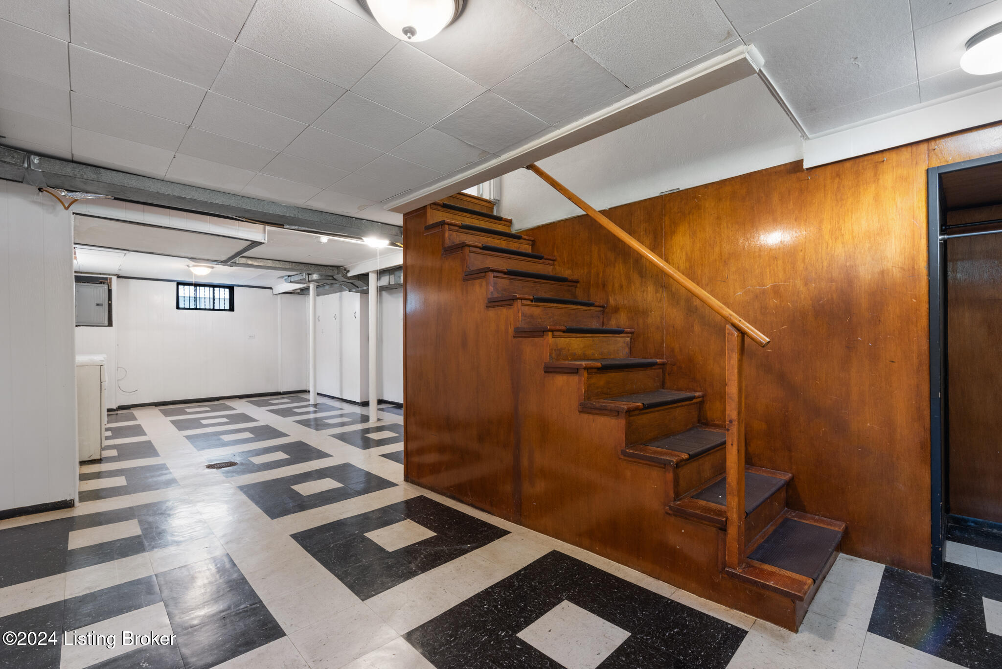 3203 Eagle Pass