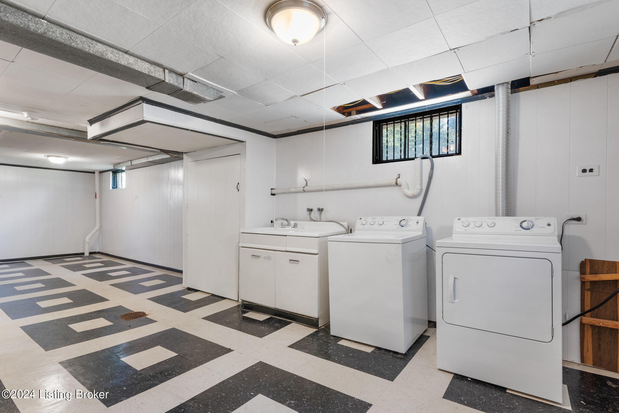 3203 Eagle Pass