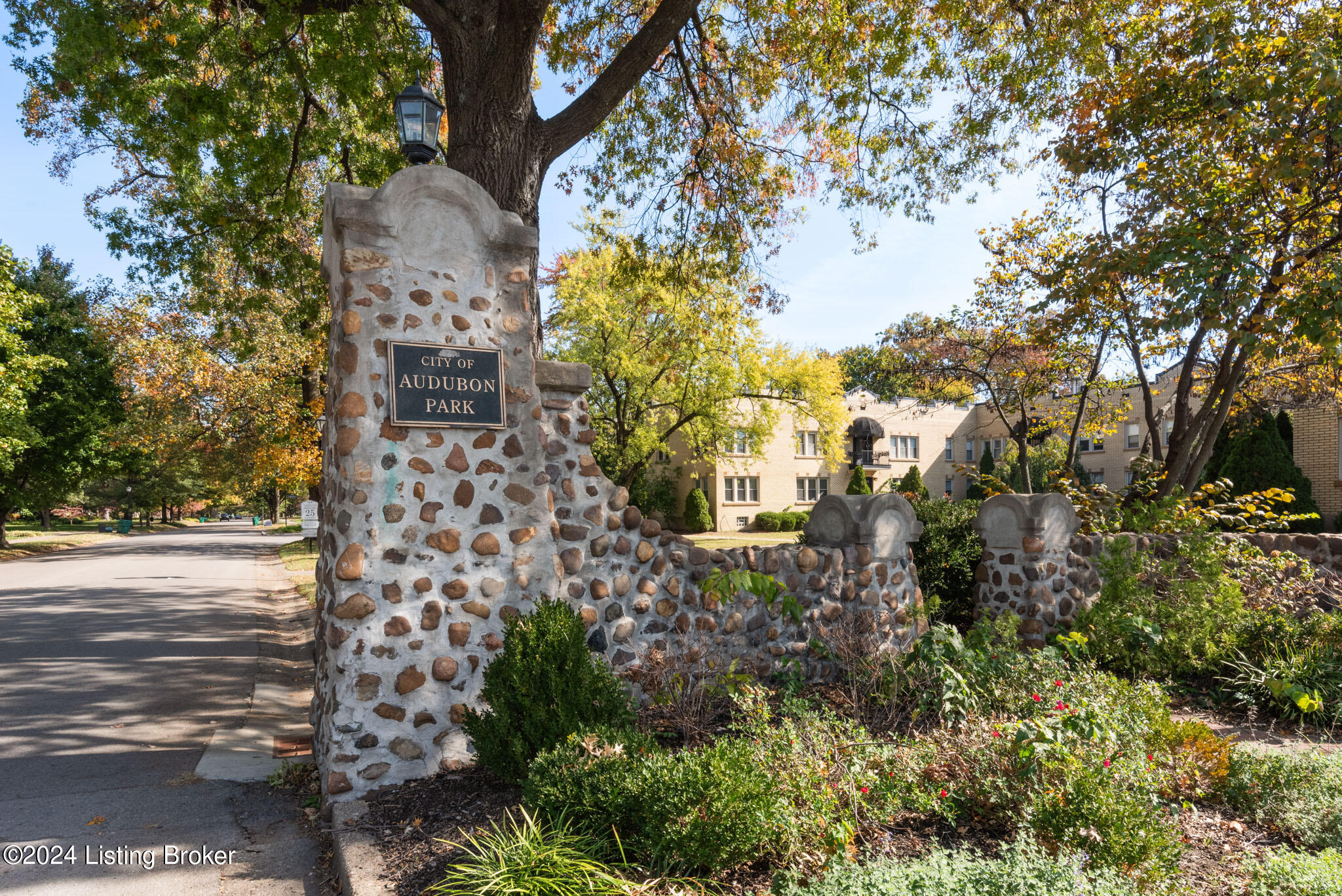 3203 Eagle Pass