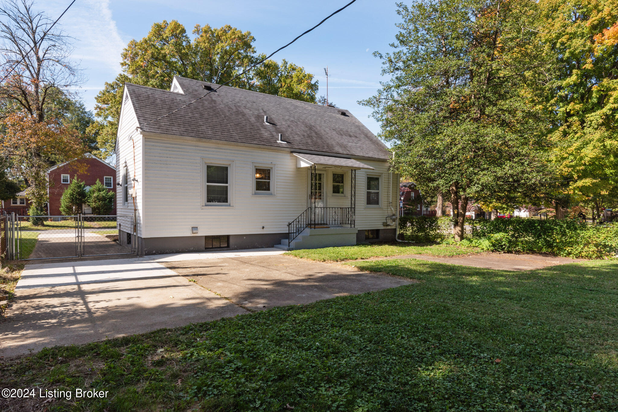 3203 Eagle Pass
