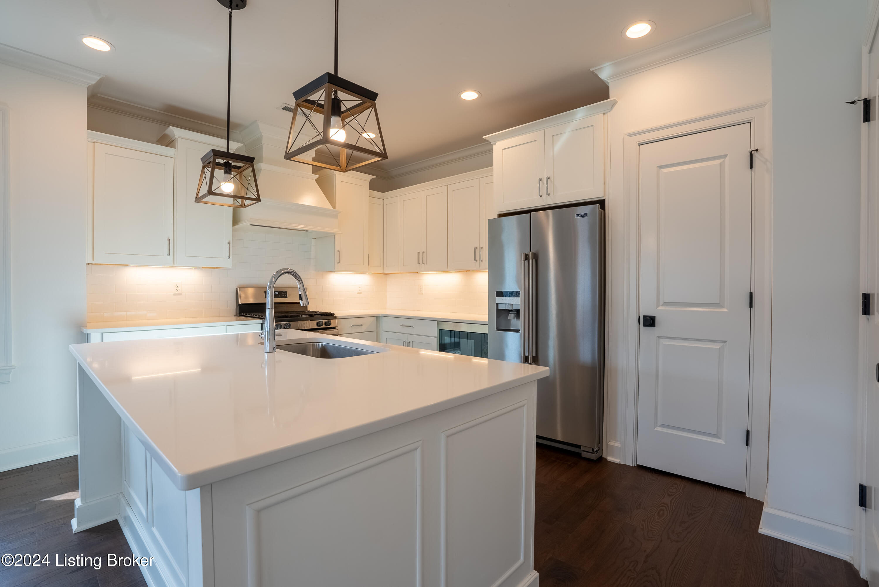 6314 St. Bernadette Ave, 201