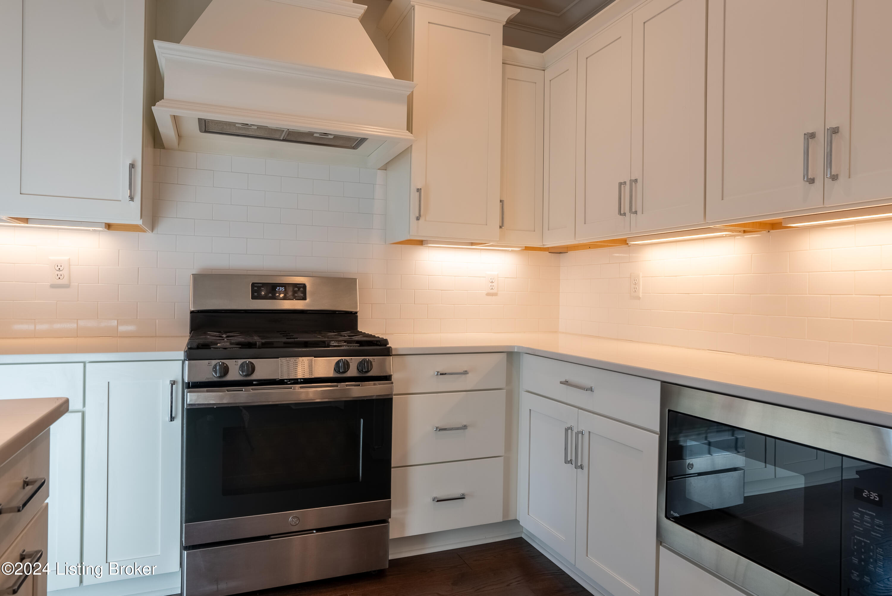 6314 St. Bernadette Ave, 201