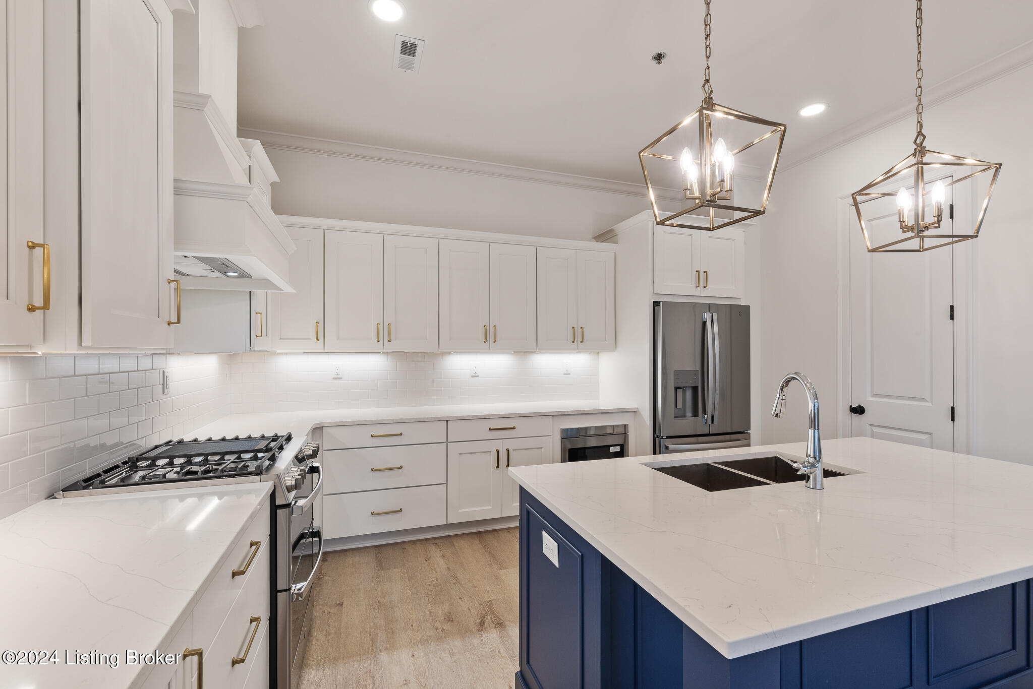 12084 River Beauty Loop, 101