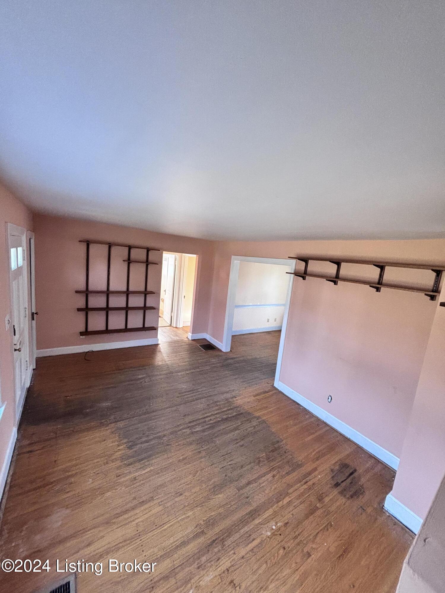 3020 Curran Rd