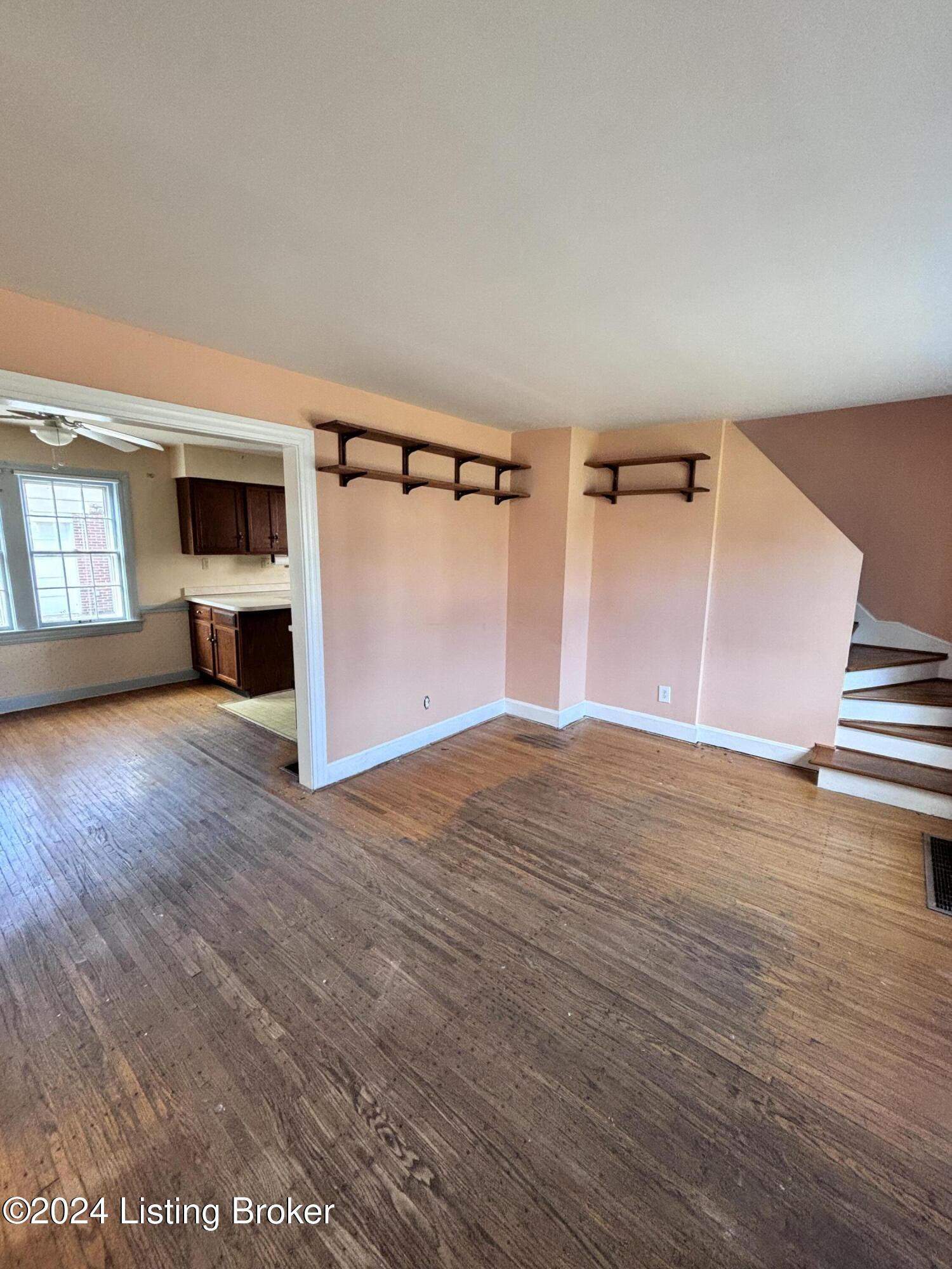 3020 Curran Rd