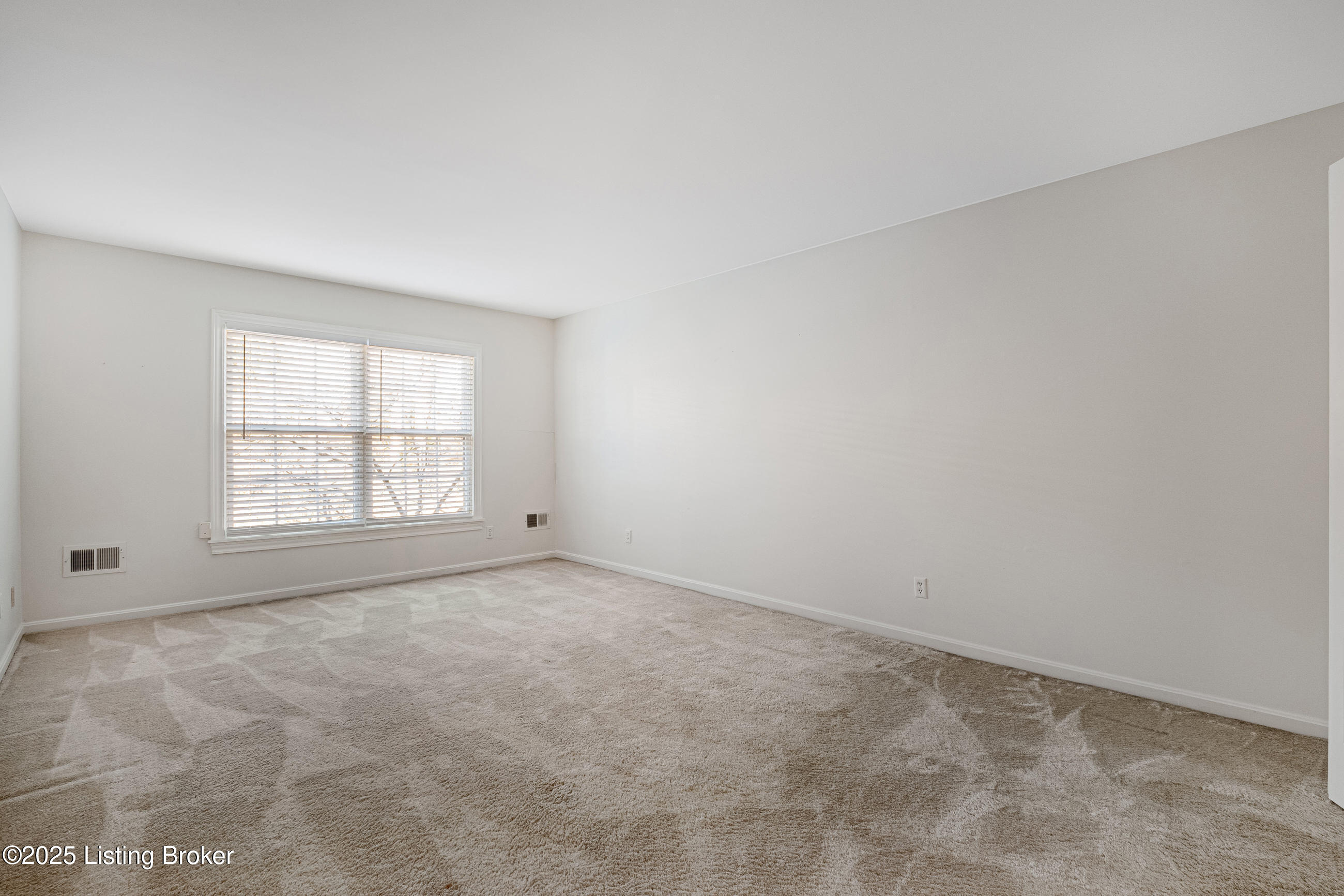 5805 Creighton Hill Rd