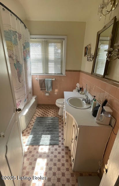 1167 Castlevale Dr, 1