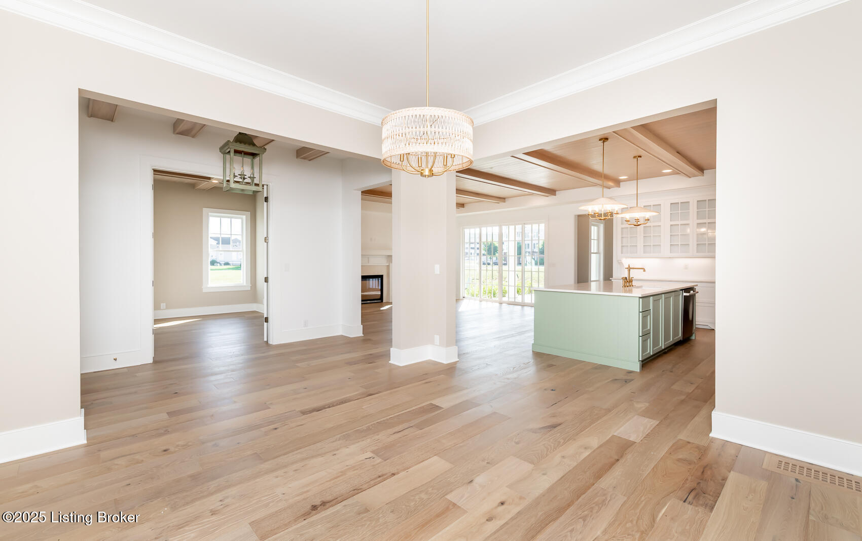 6221 Passionflower Dr