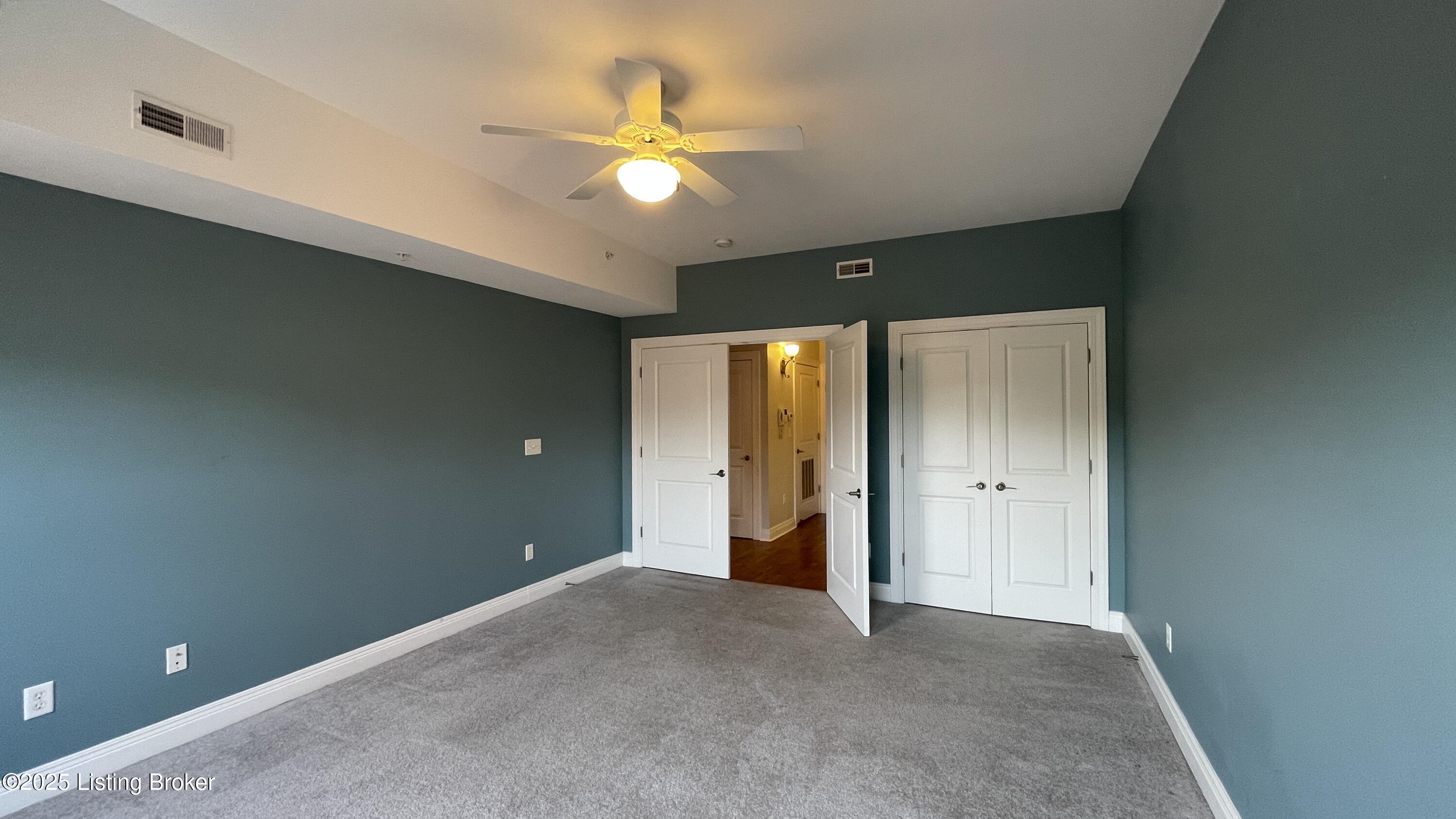 2411 Brownsboro Rd, 403