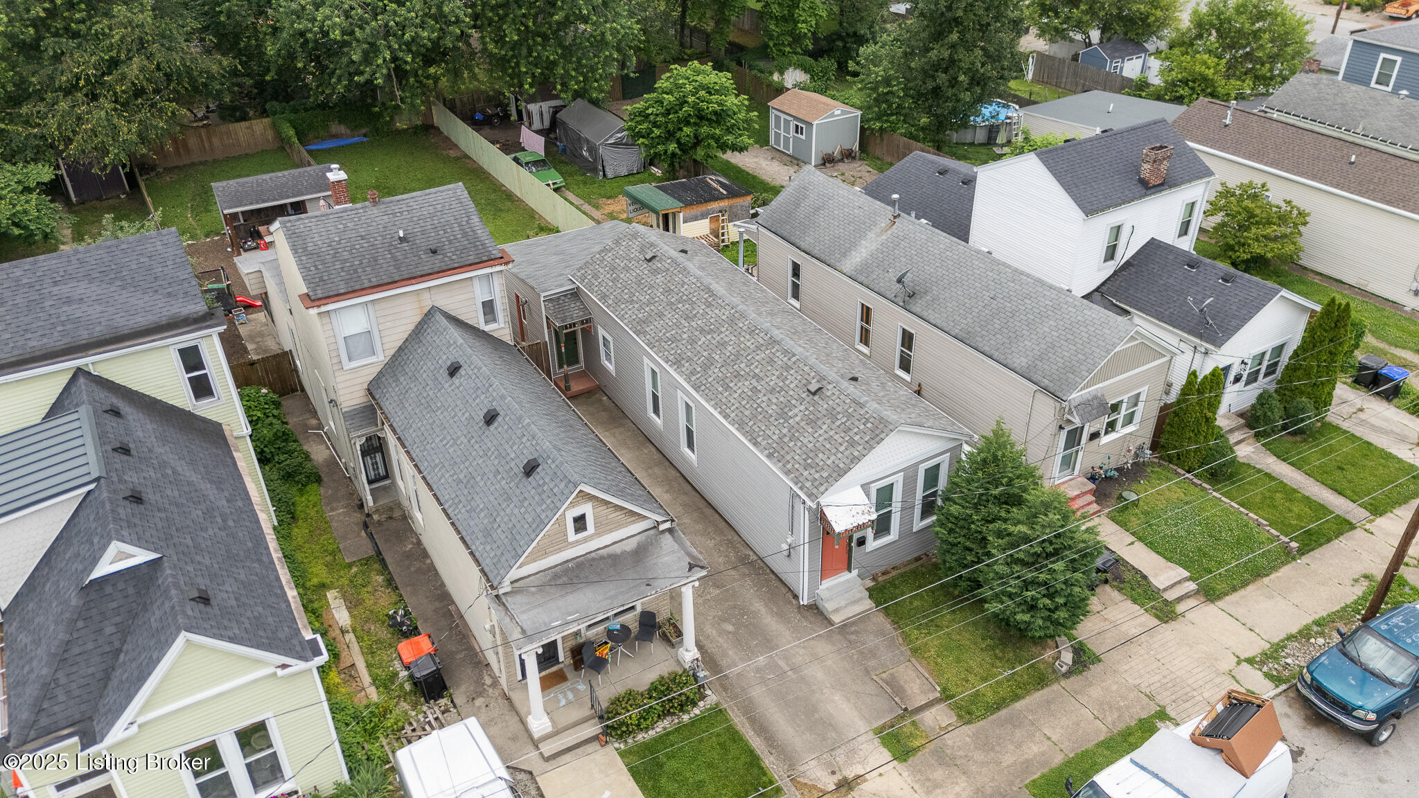 948 Samuel St