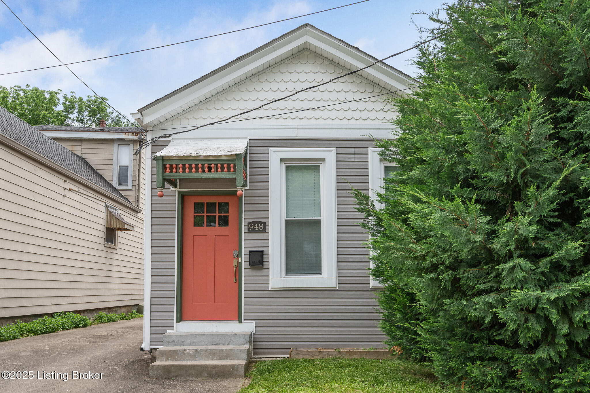 948 Samuel St