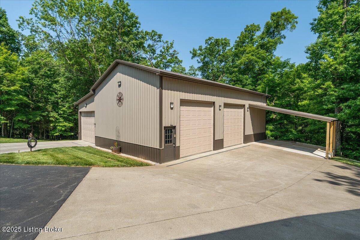 2601 Ballard School Rd