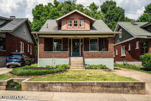 2429 Wallace Ave