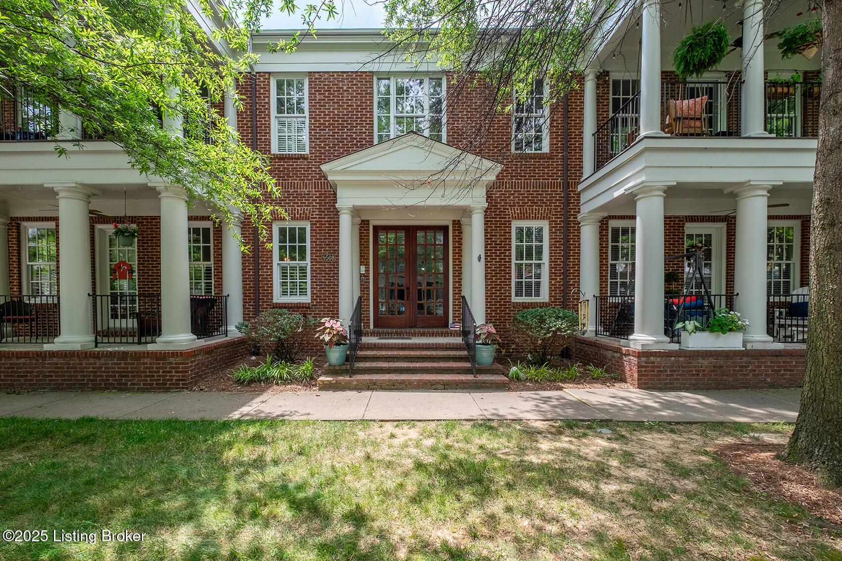 9508 Norton Commons Blvd, 102