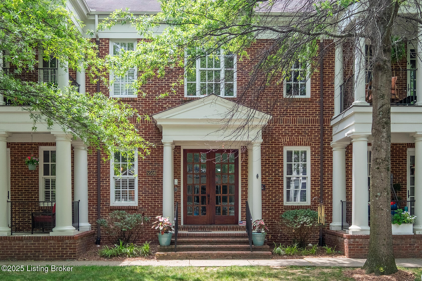 9508 Norton Commons Blvd, 102