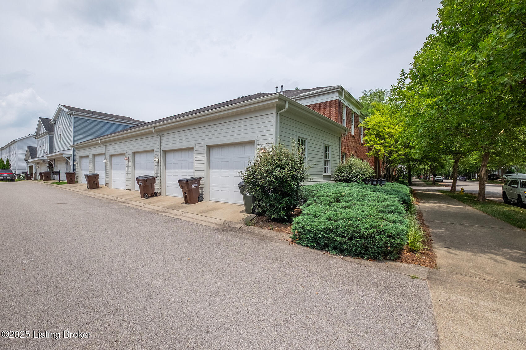 9508 Norton Commons Blvd, 102