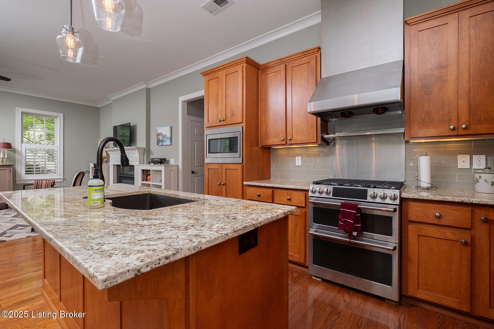 9508 Norton Commons Blvd, 102