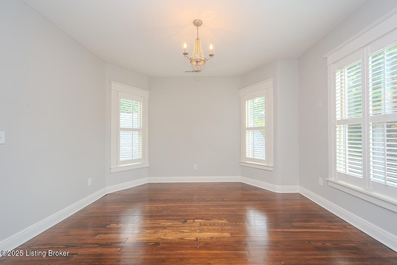 135 N Birchwood Ave