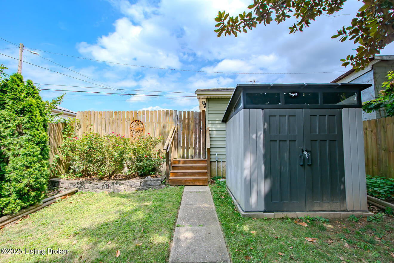 135 N Birchwood Ave