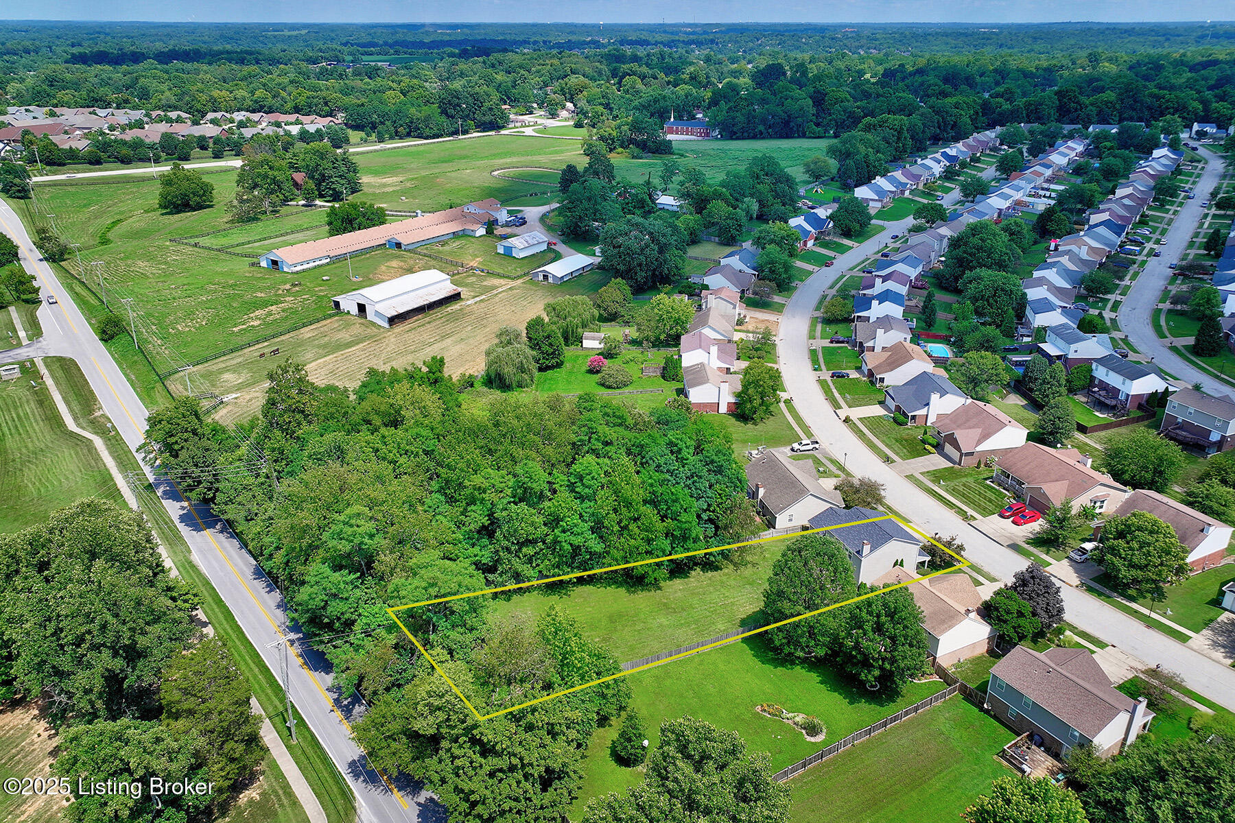 4725 Oak Pointe Dr