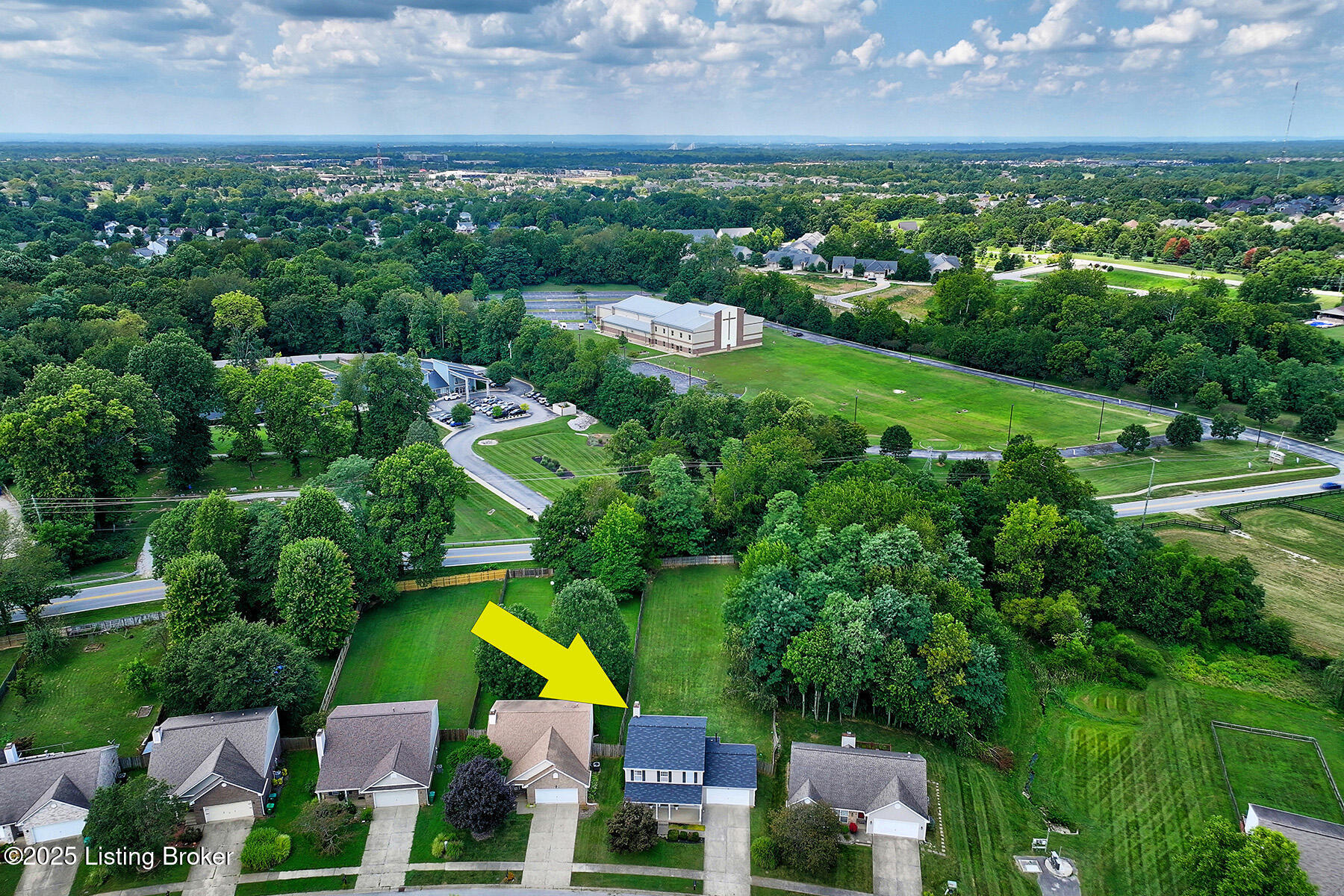4725 Oak Pointe Dr
