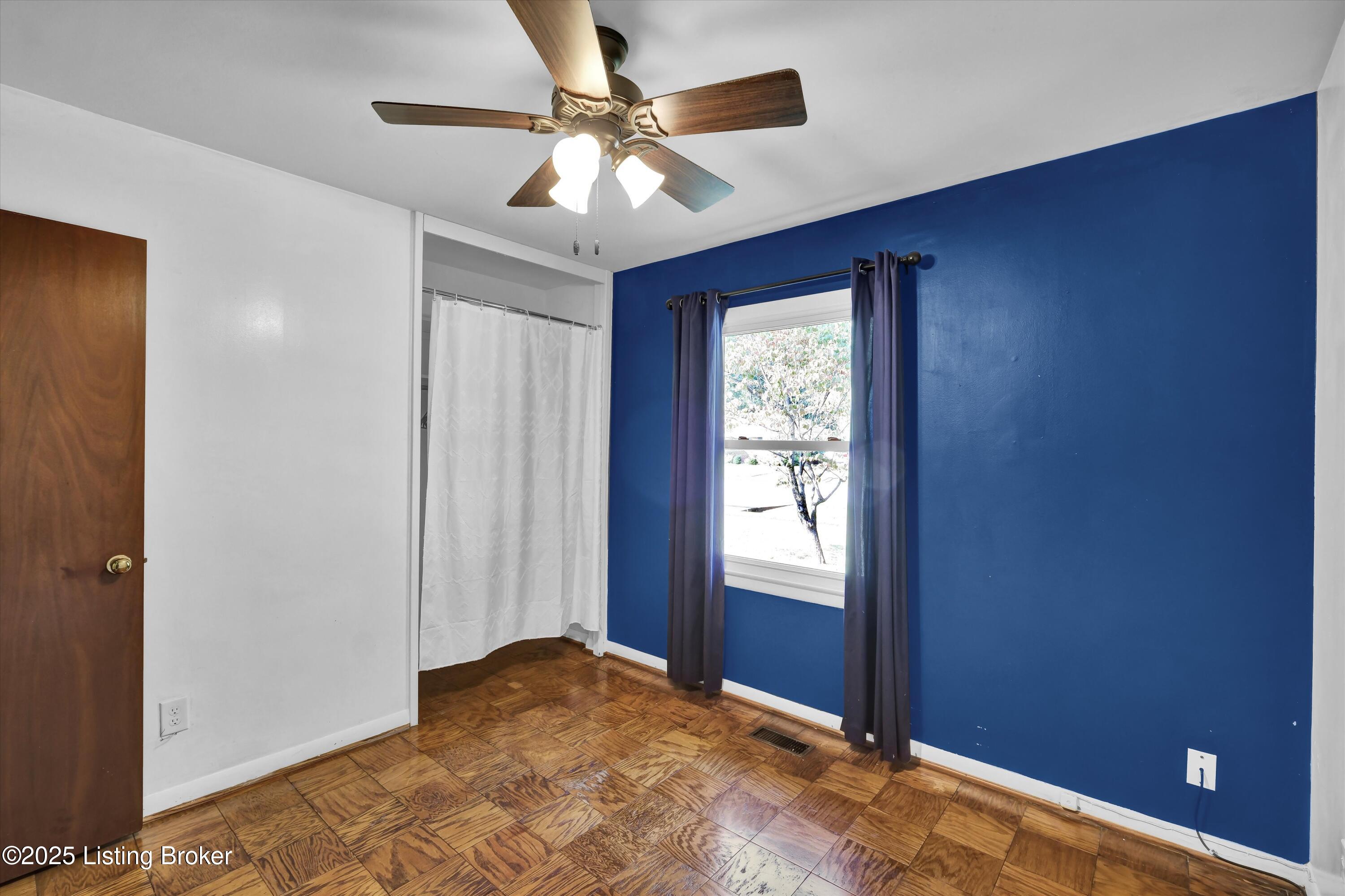 3008 Boaires Ln