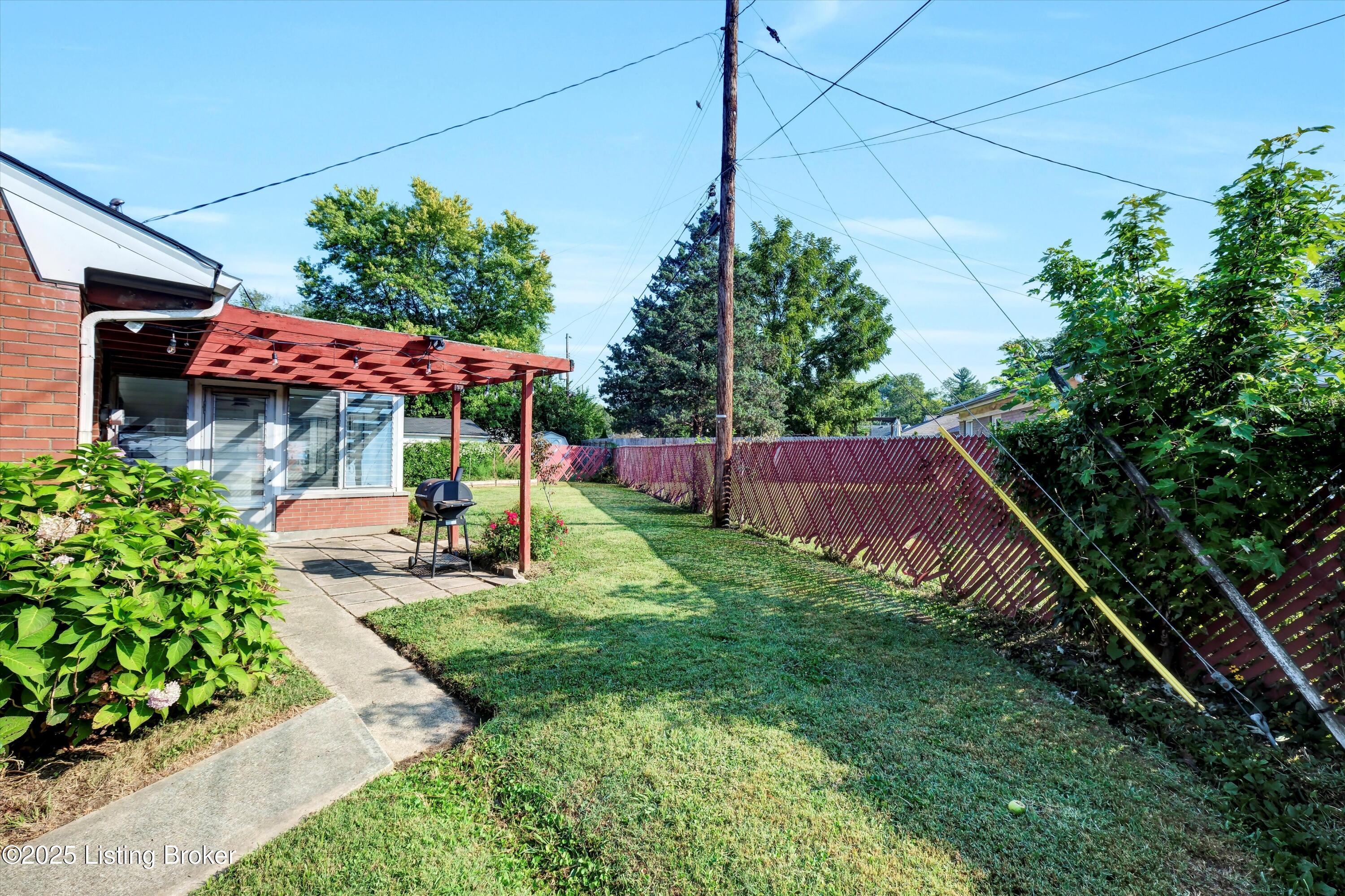 3008 Boaires Ln