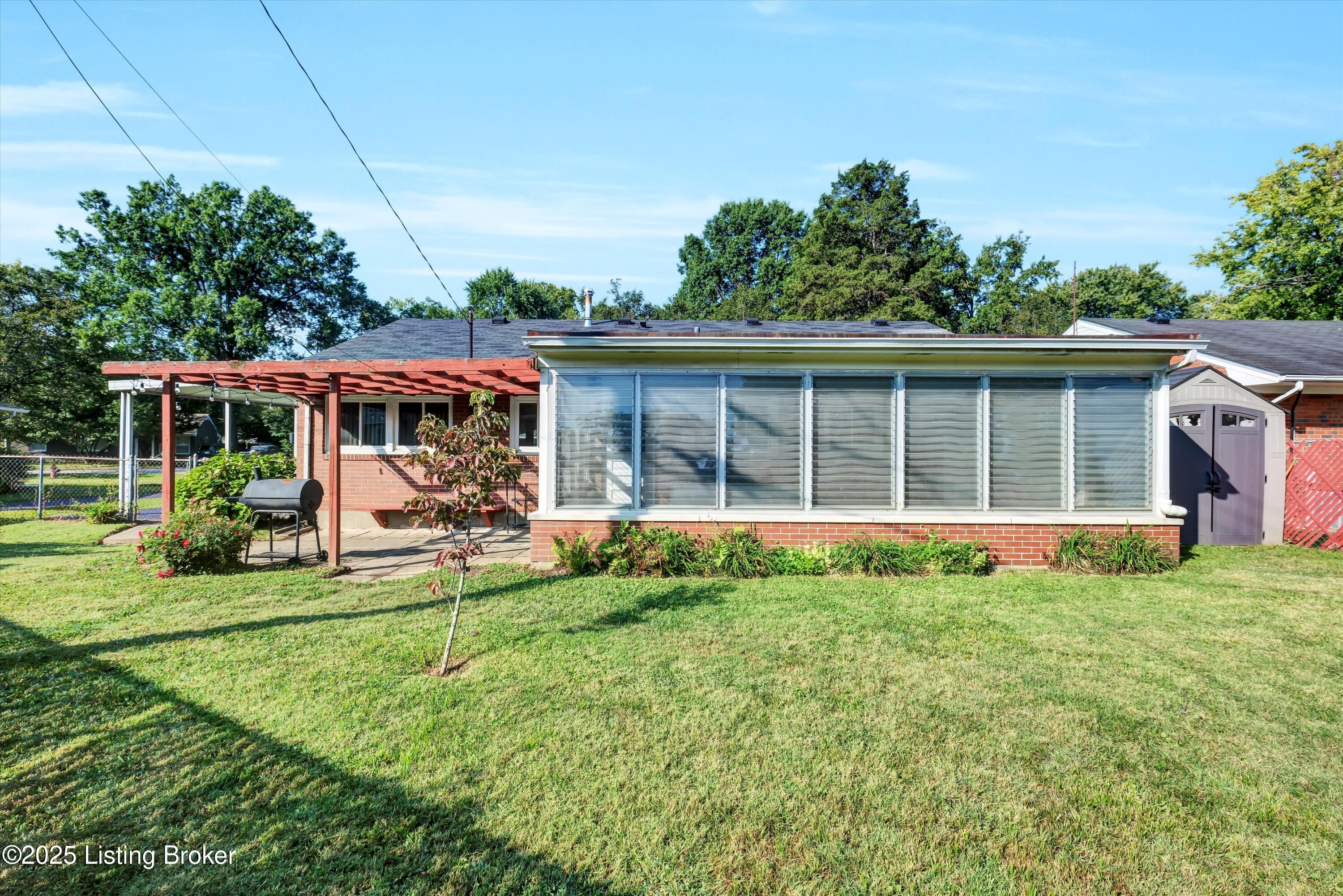 3008 Boaires Ln