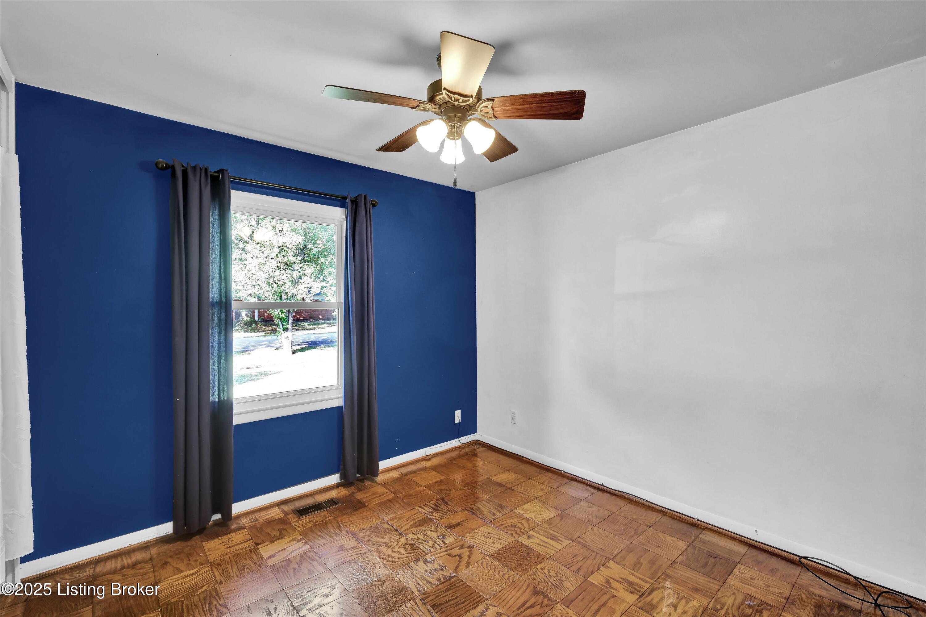 3008 Boaires Ln